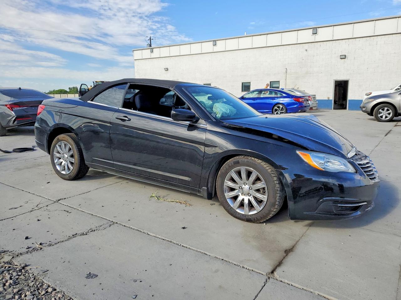 2013 Chrysler 200 Touring Черный vin: 1C3BCBEB4DN531687
