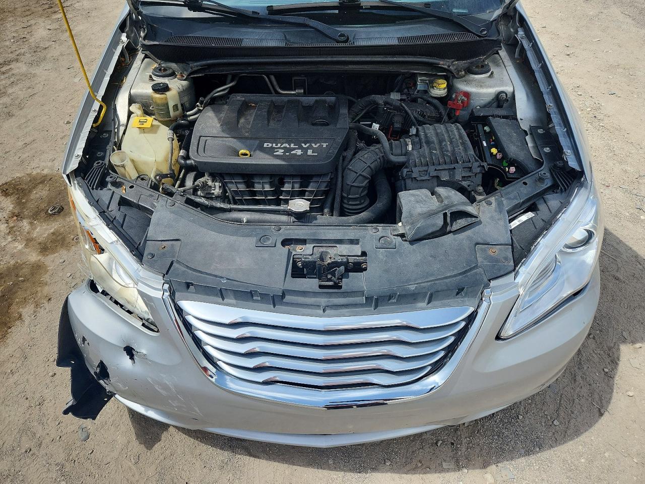 2012 Chrysler 200 Touring Silver vin: 1C3BCBEB6CN160384