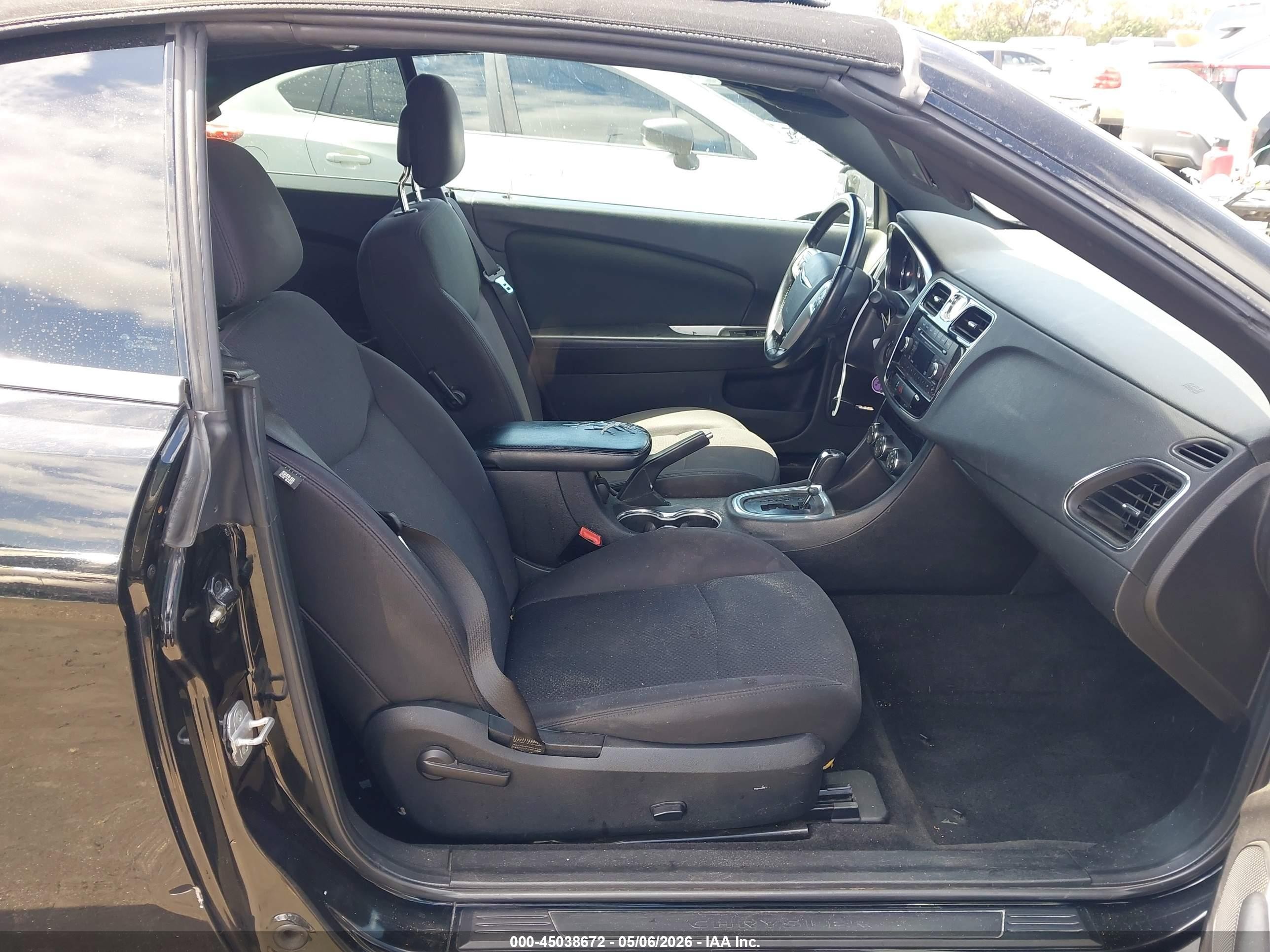 2012 Chrysler 200 Touring Black vin: 1C3BCBEB7CN218311