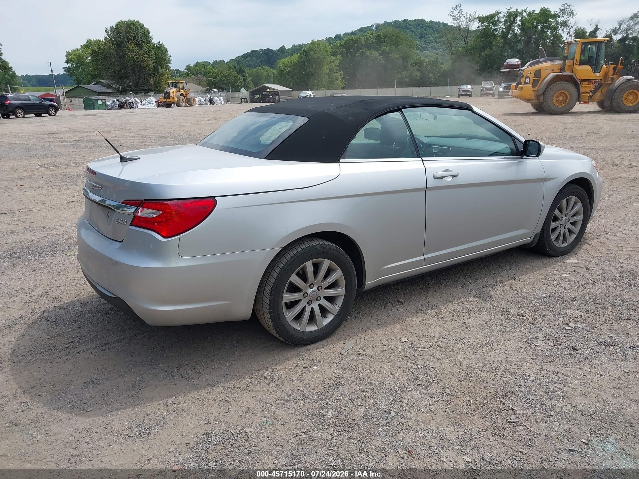2012 Chrysler 200 Touring Silver vin: 1C3BCBEB8CN134255