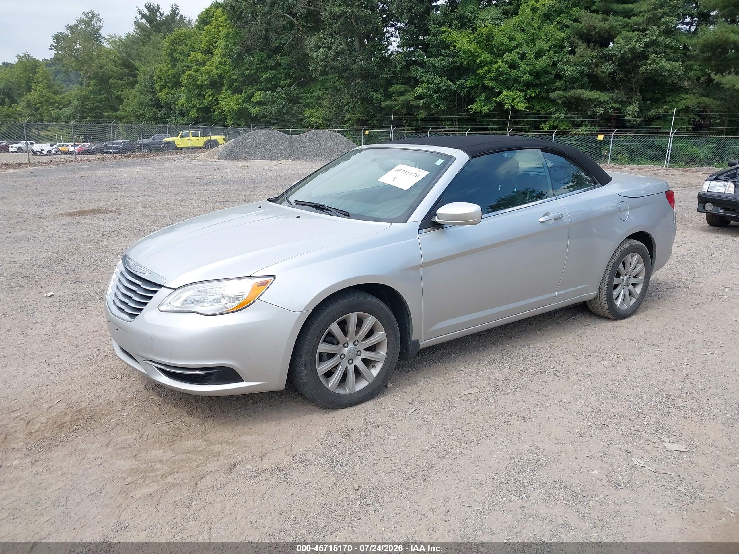 2012 Chrysler 200 Touring Silver vin: 1C3BCBEB8CN134255