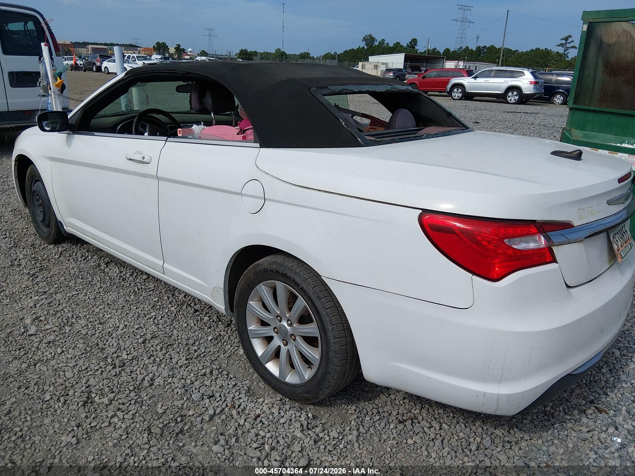 2013 Chrysler 200 Touring Белый vin: 1C3BCBEB9DN526887