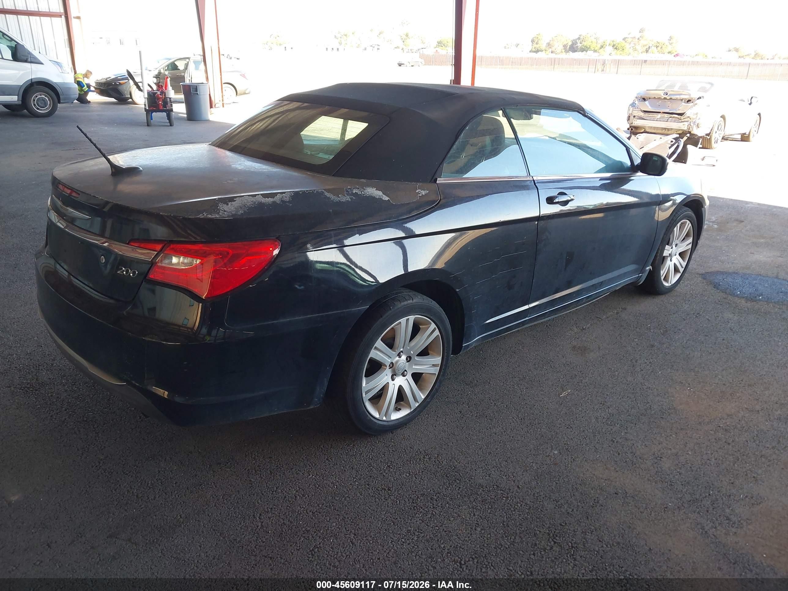 2013 Chrysler 200 Touring Black vin: 1C3BCBEB9DN676367