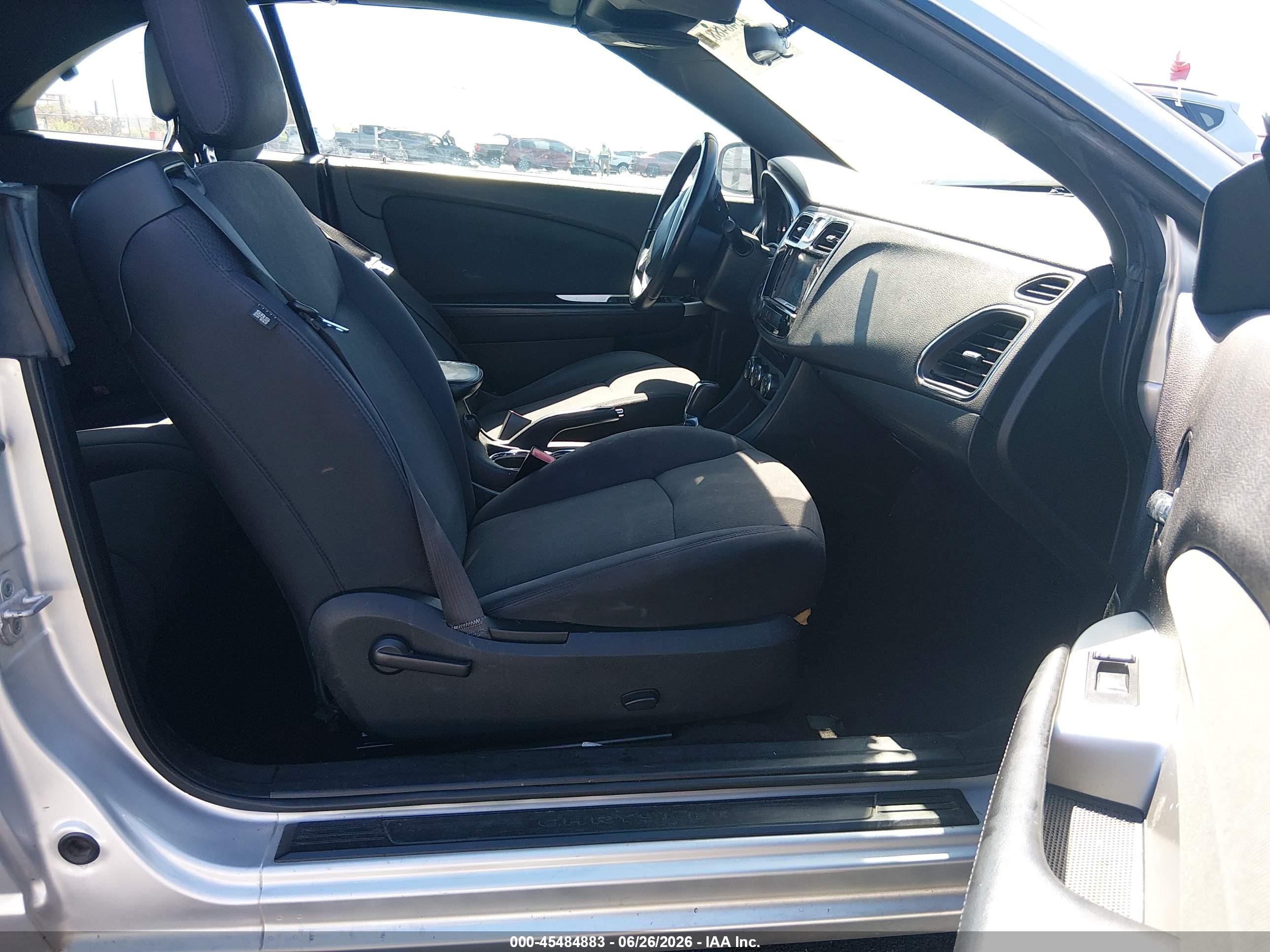 2012 Chrysler 200 Touring Silver vin: 1C3BCBEG0CN291449