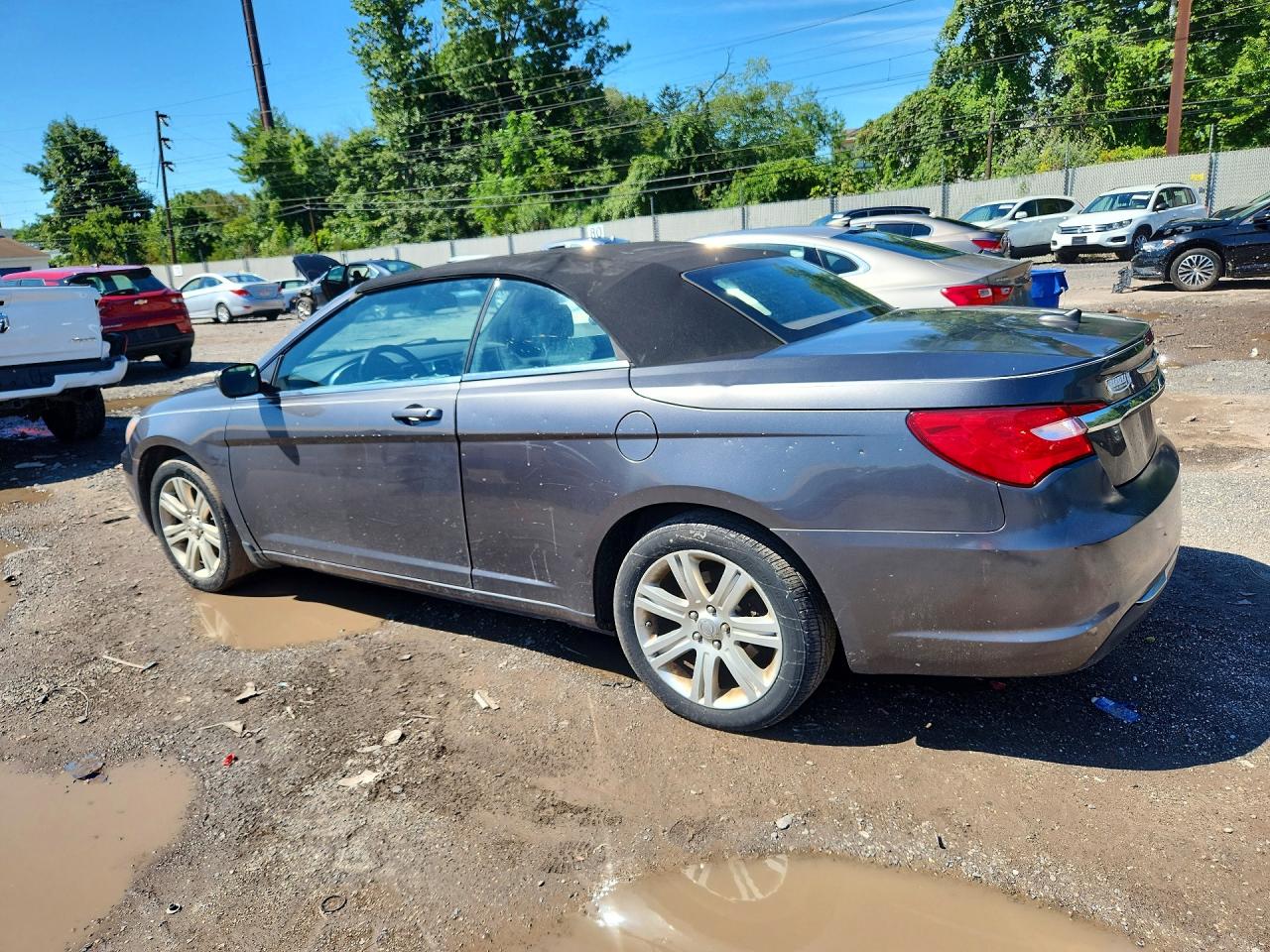 2014 Chrysler 200 Touring Gray vin: 1C3BCBEG1EN163952