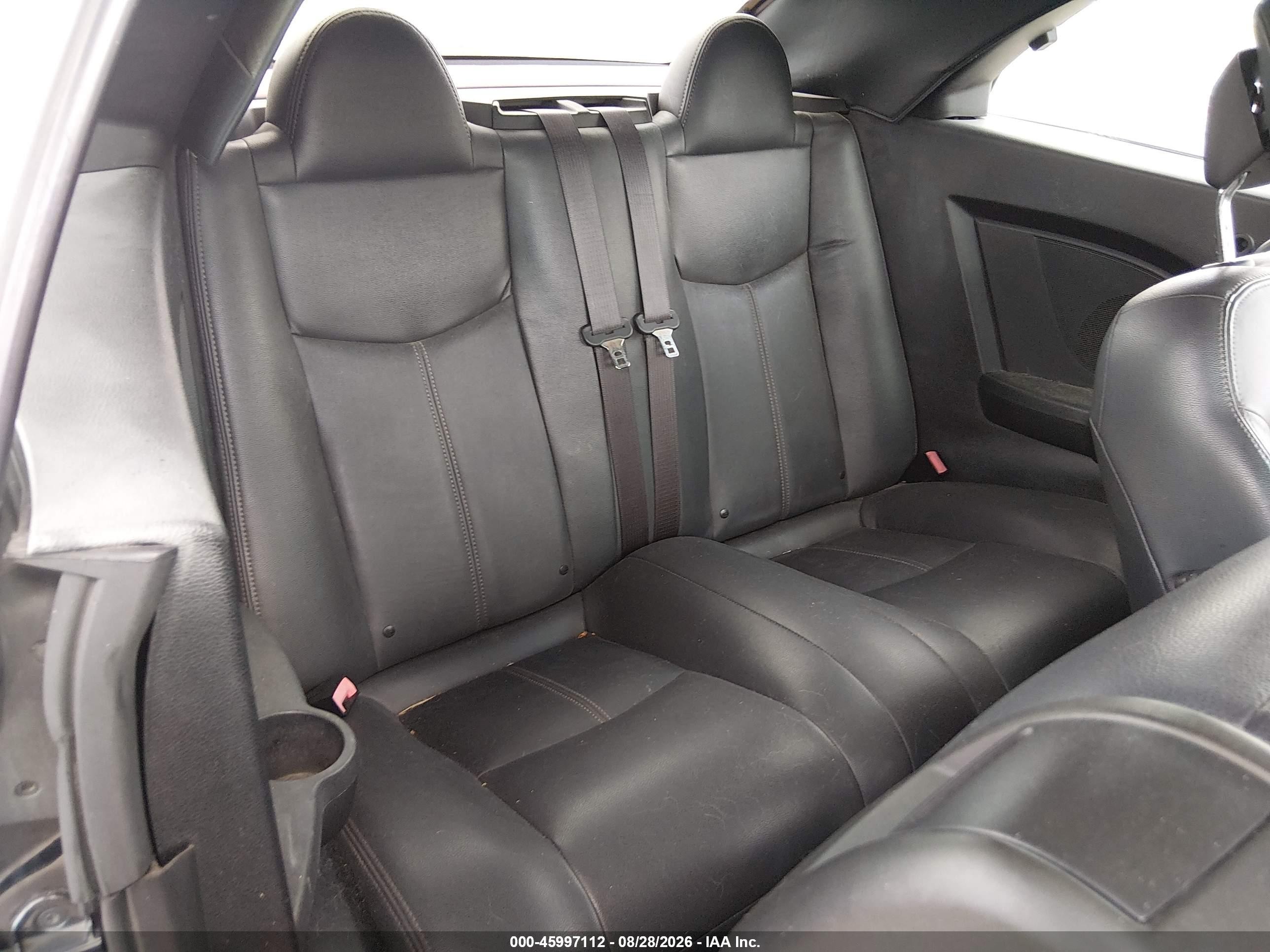 2013 Chrysler 200 Touring Black vin: 1C3BCBEG5DN501030