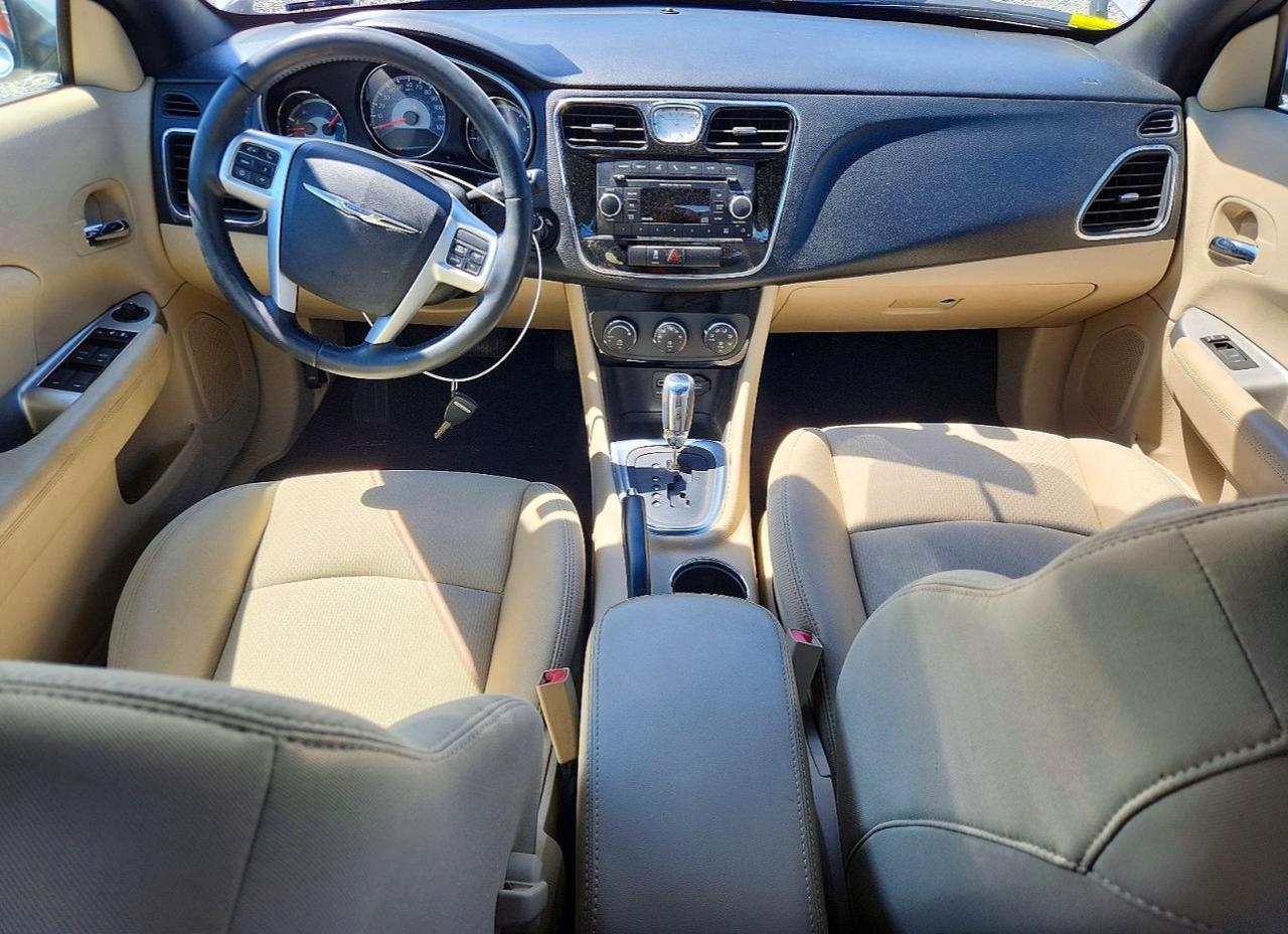 2012 Chrysler 200 Touring White vin: 1C3BCBEG8CN255556