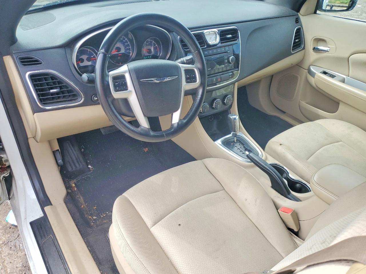 2014 Chrysler 200 Touring White vin: 1C3BCBEGXEN131114