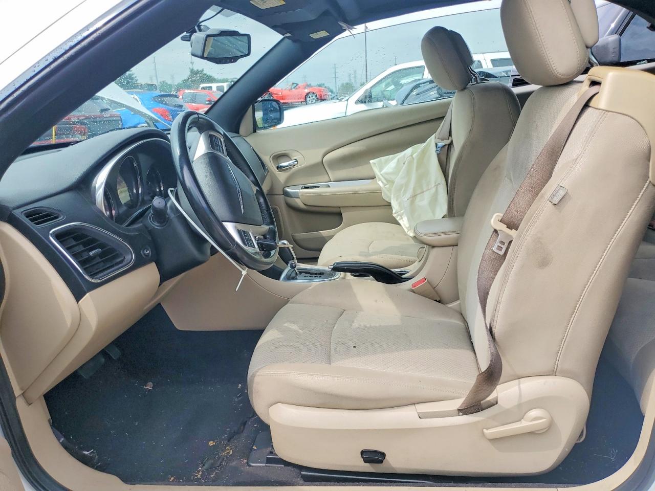 2014 Chrysler 200 Touring White vin: 1C3BCBEGXEN131114