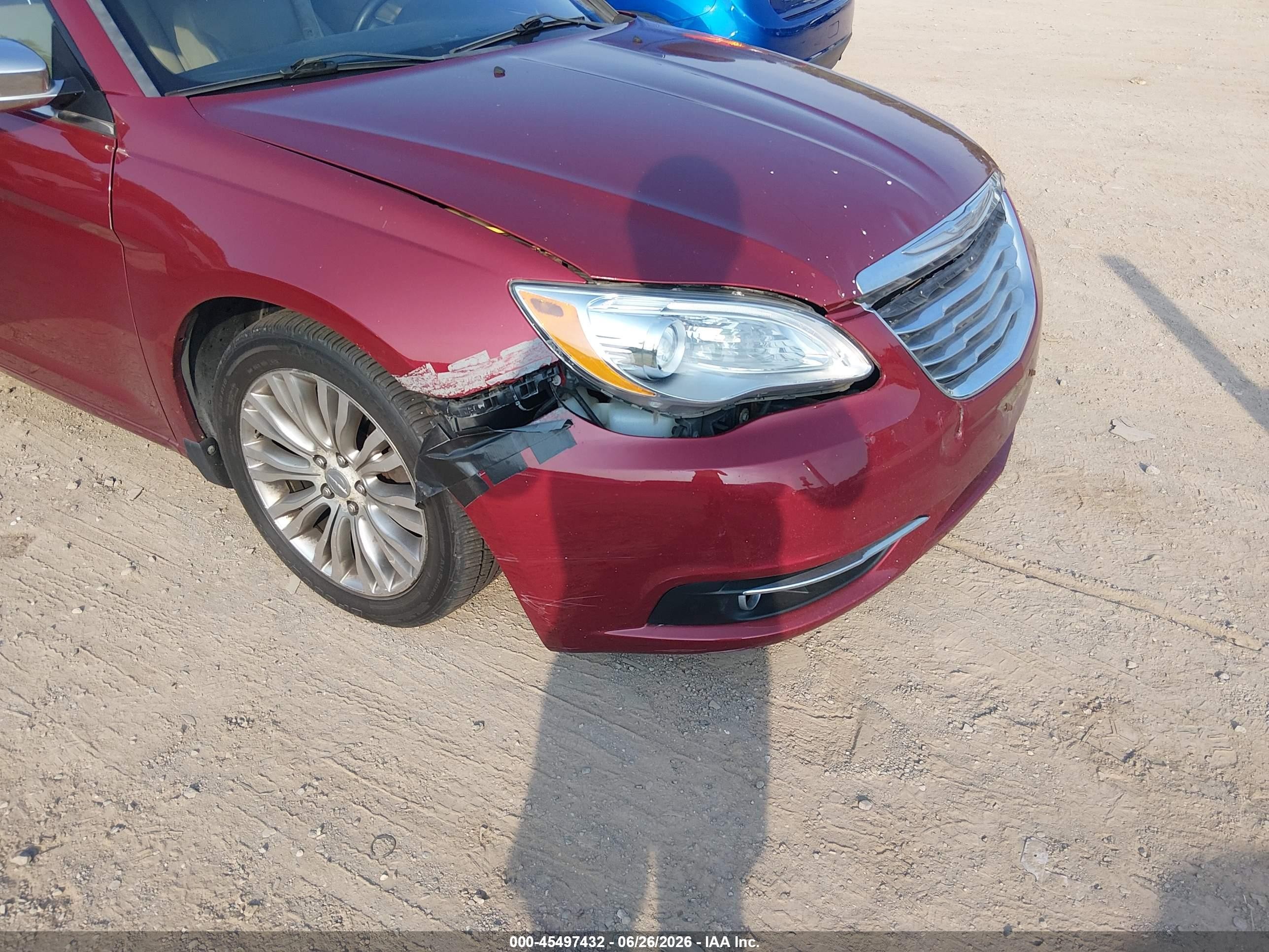 2013 Chrysler 200 Limited Red vin: 1C3BCBFG1DN614956