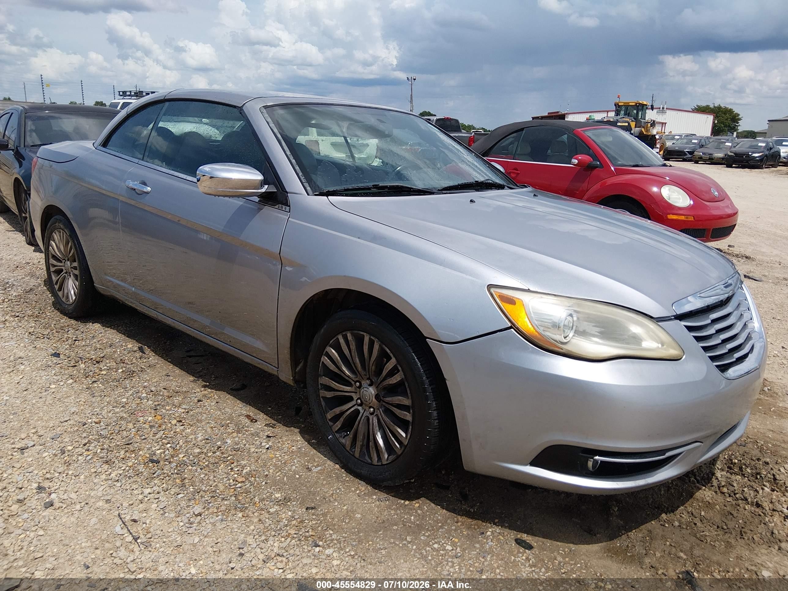 2013 Chrysler 200 Limited Silver vin: 1C3BCBFG2DN728786
