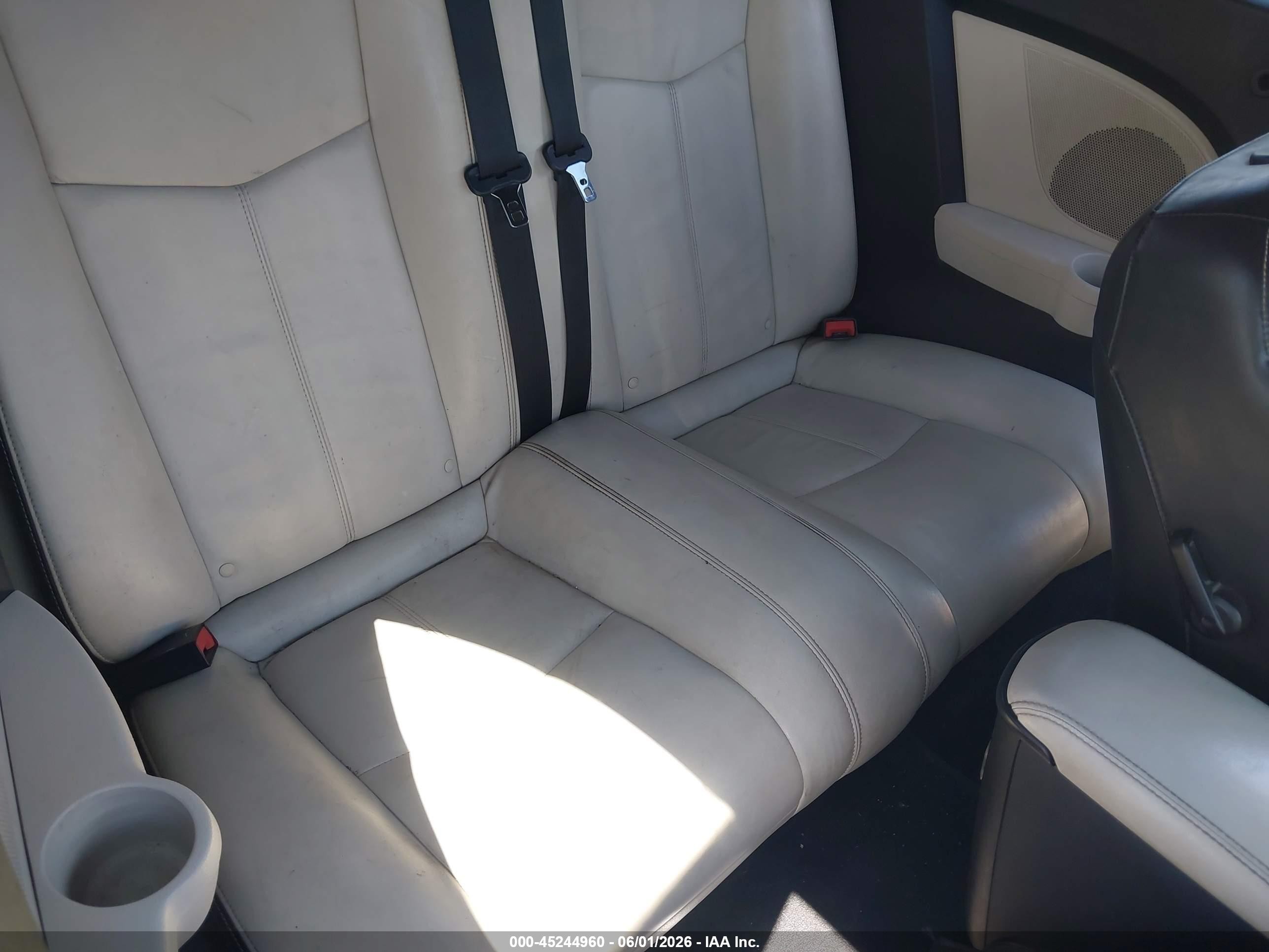 2013 Chrysler 200 Limited White vin: 1C3BCBFG4DN571360