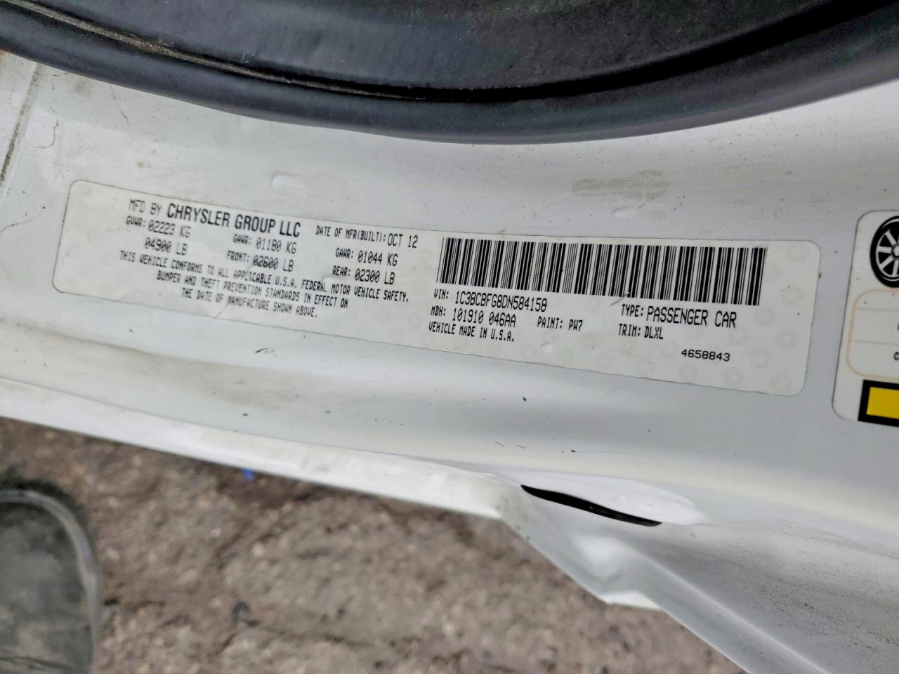 2013 Chrysler 200 Limited White vin: 1C3BCBFG8DN584158