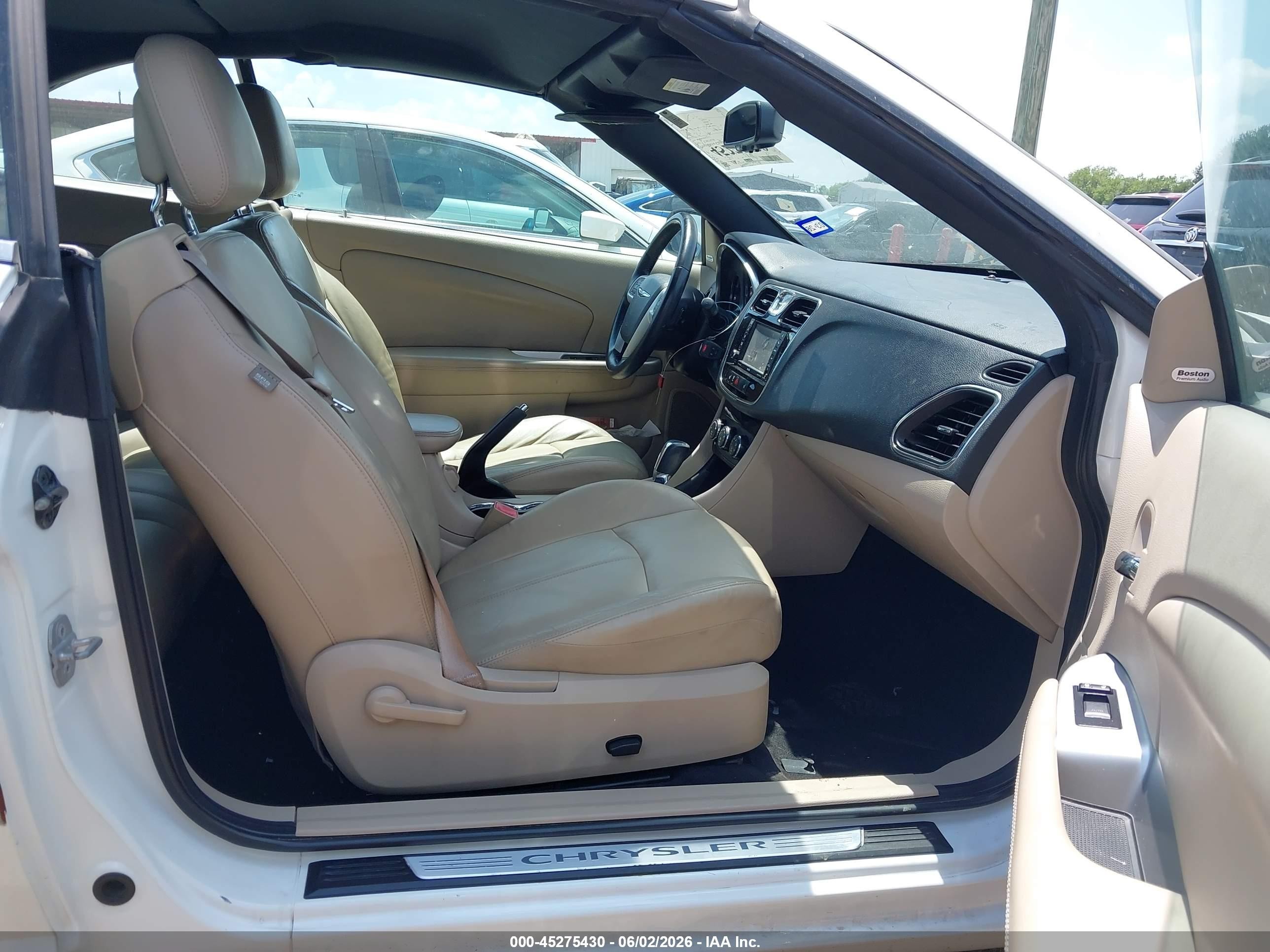 2012 Chrysler 200 Limited Белый vin: 1C3BCBFG9CN233712