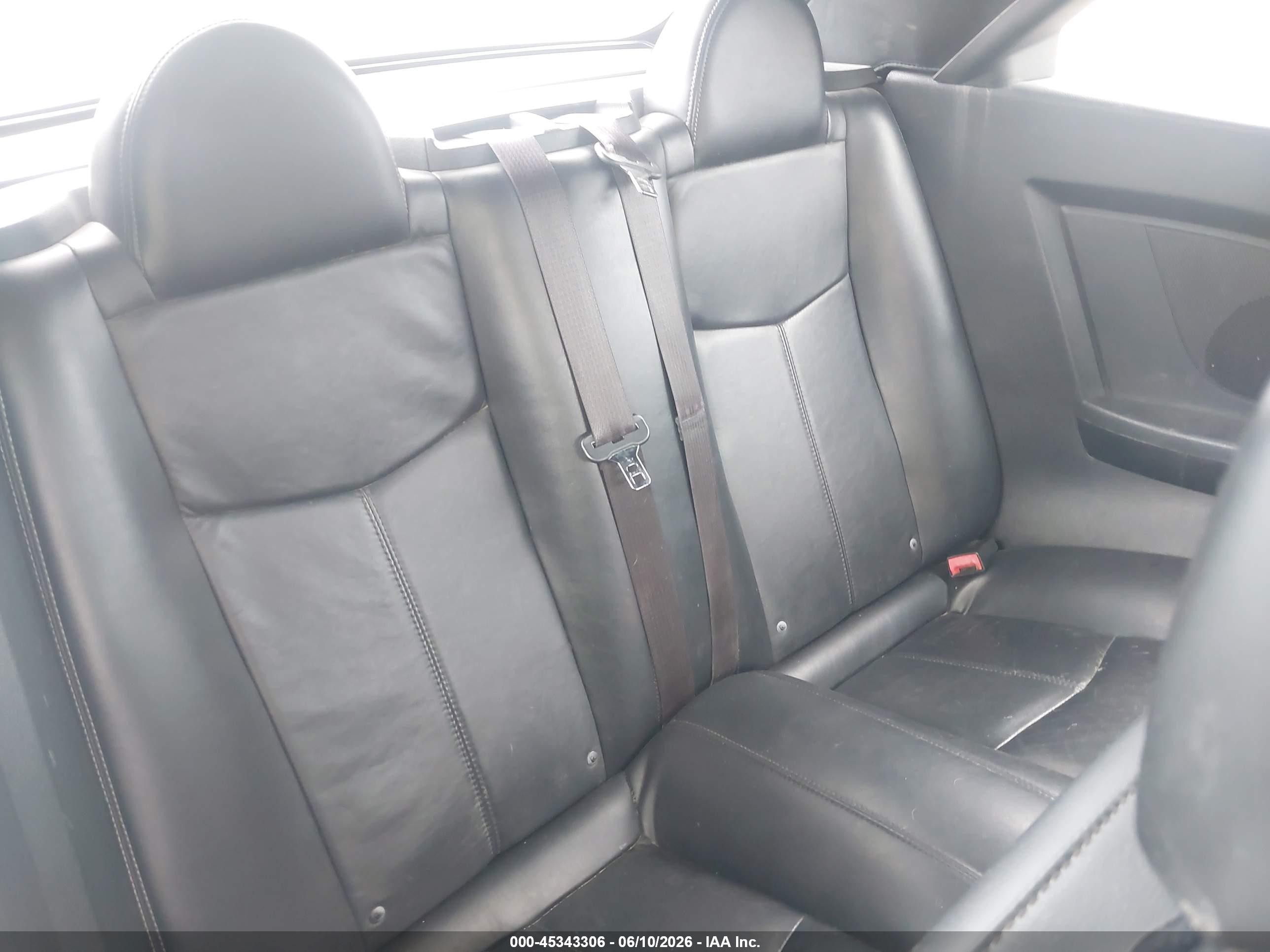 2013 Chrysler 200 Limited Серебряный vin: 1C3BCBFGXDN693530