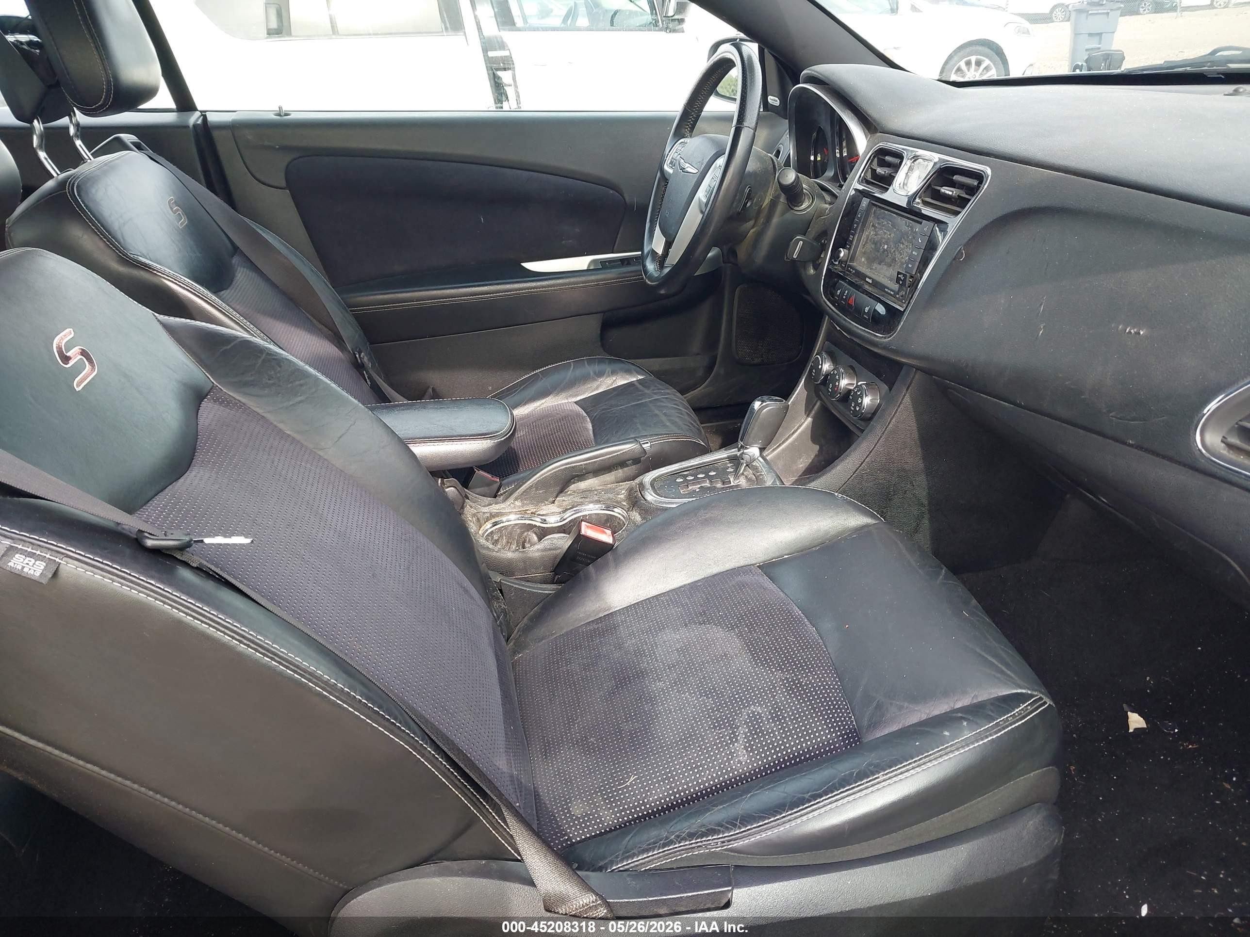 2013 Chrysler 200 S Silver vin: 1C3BCBGG1DN652864