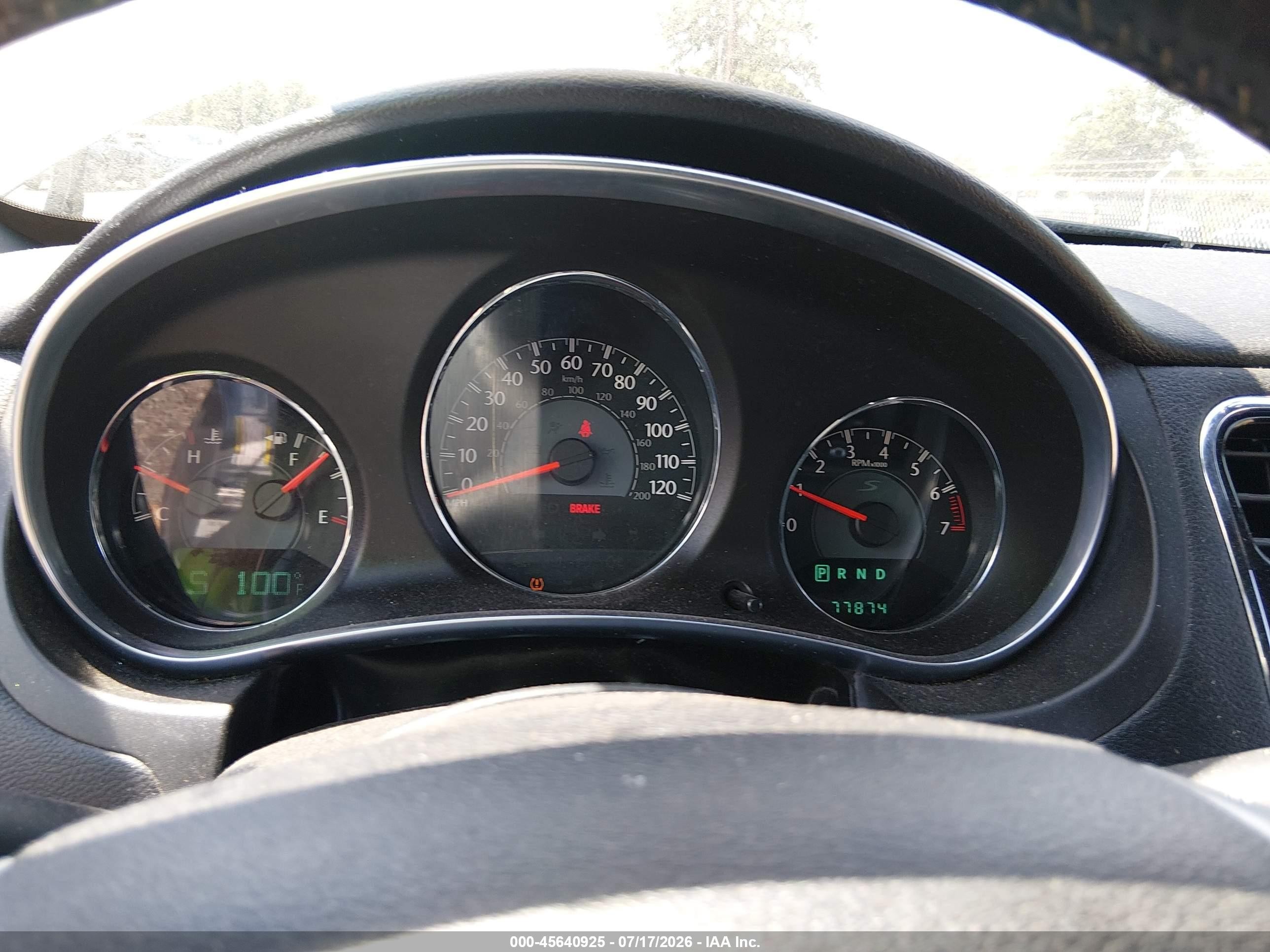 2013 Chrysler 200 S Silver vin: 1C3BCBGG2DN684996