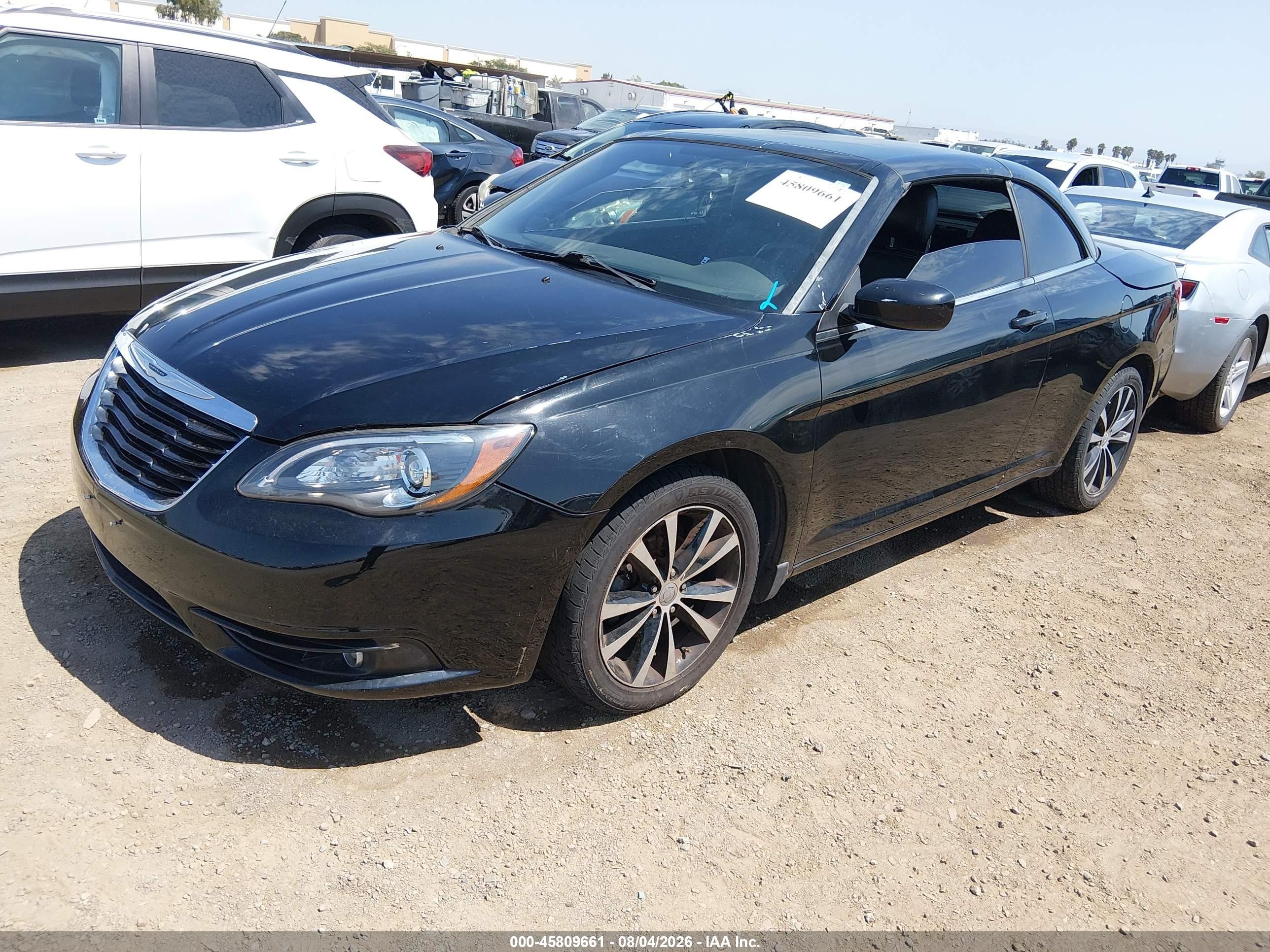 2012 Chrysler 200 S Черный vin: 1C3BCBGG3CN174137