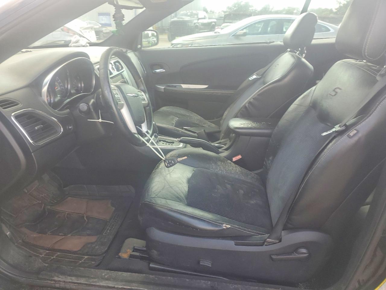 2013 Chrysler 200 S Black vin: 1C3BCBGG5DN676505
