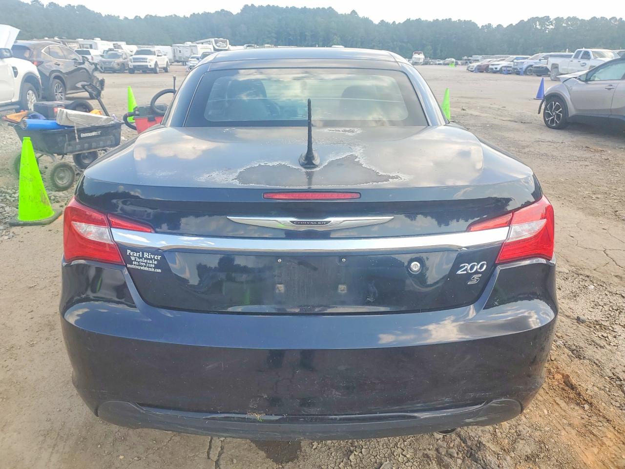 2013 Chrysler 200 S Black vin: 1C3BCBGG5DN676505