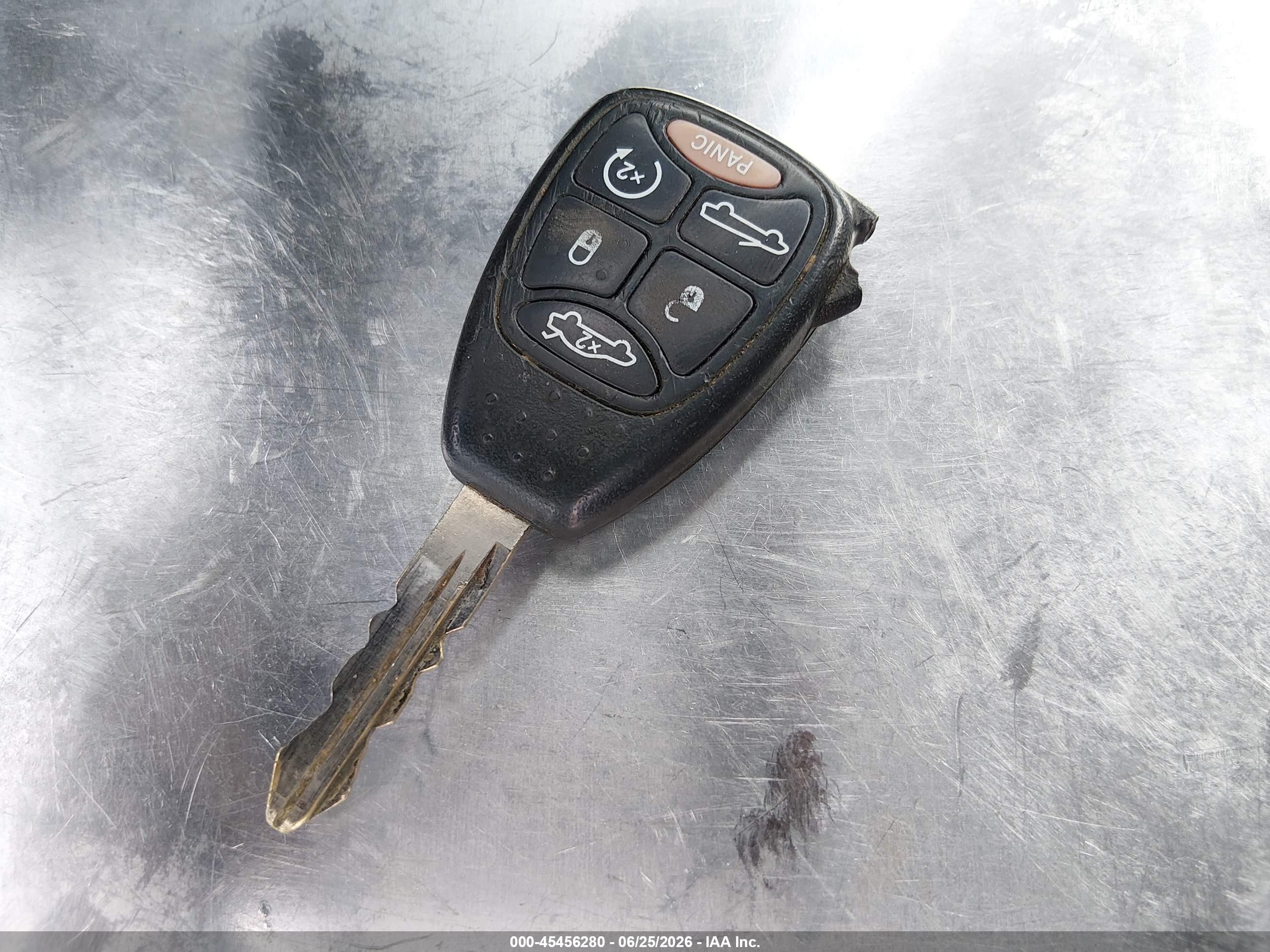 2013 Chrysler 200 S Красный vin: 1C3BCBGG9DN684901