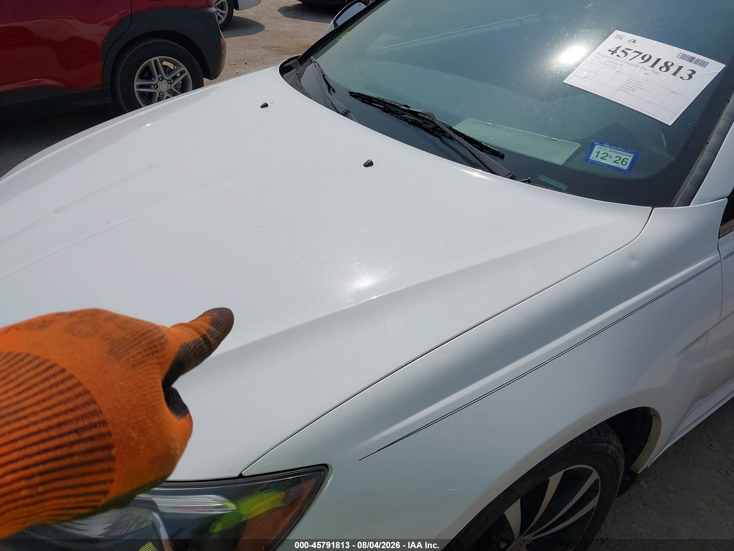 2012 Chrysler 200 S White vin: 1C3BCBGGXCN206212
