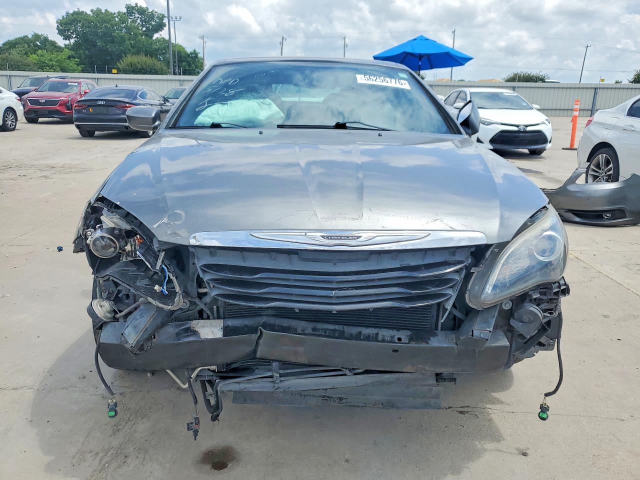 2013 Chrysler 200 S Gray vin: 1C3BCBGGXDN655374