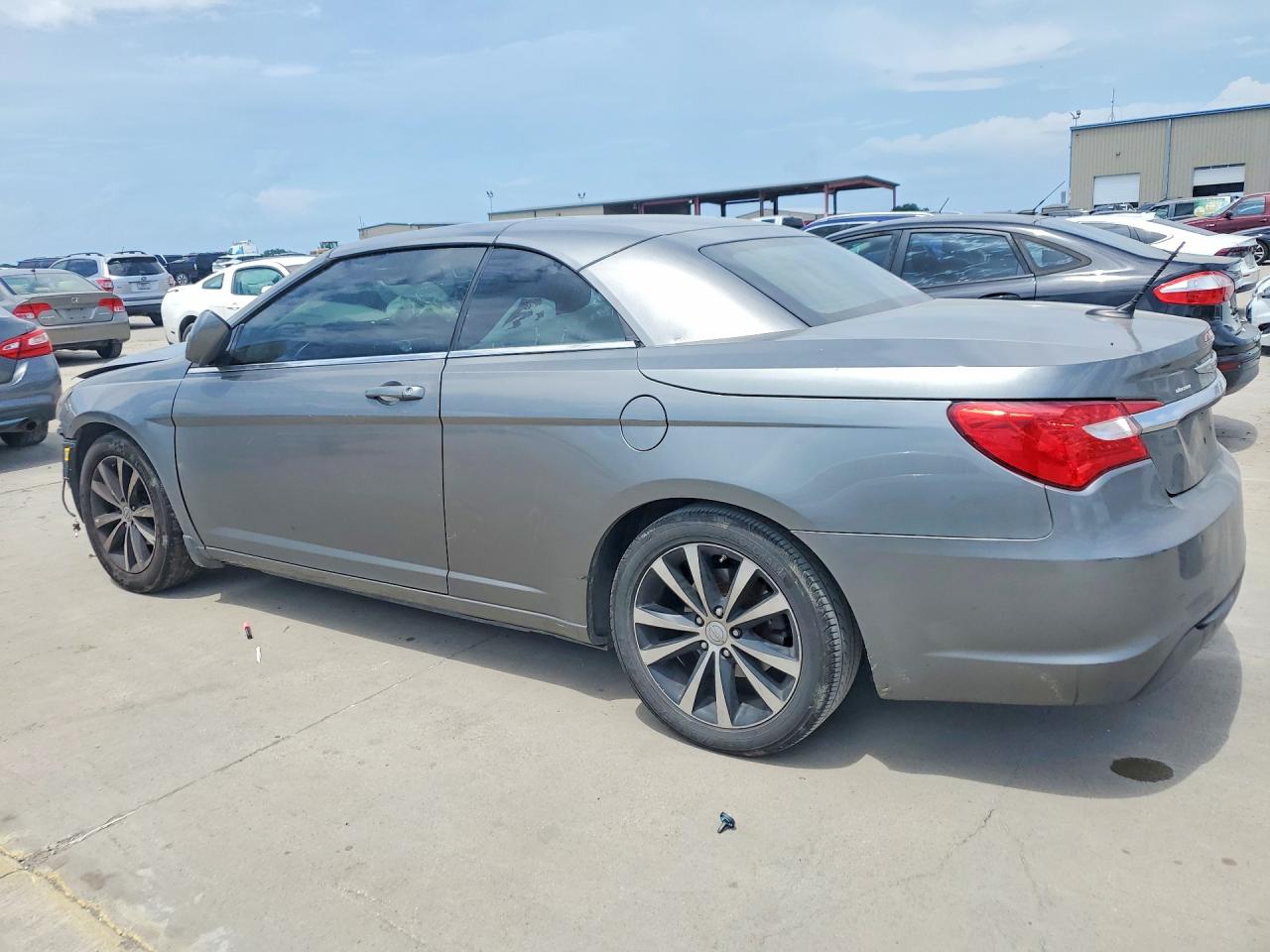 2013 Chrysler 200 S Gray vin: 1C3BCBGGXDN655374
