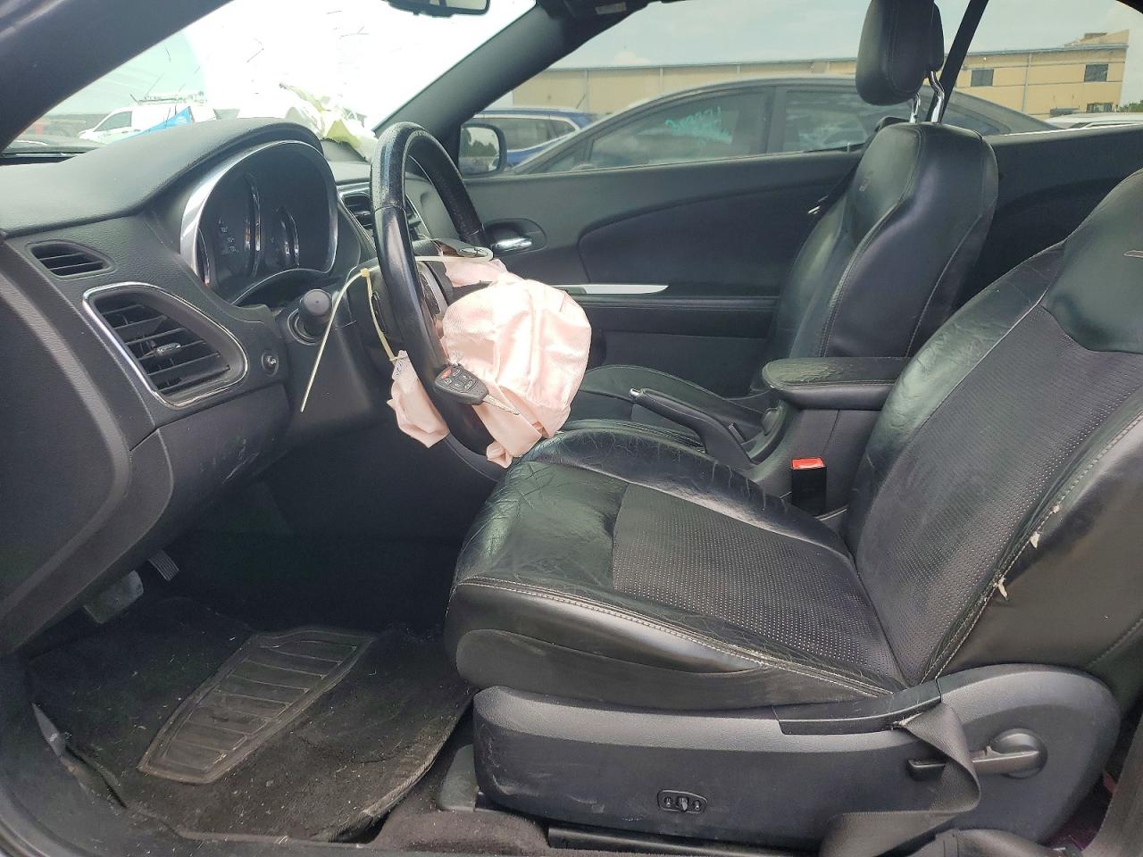 2013 Chrysler 200 S Gray vin: 1C3BCBGGXDN655374
