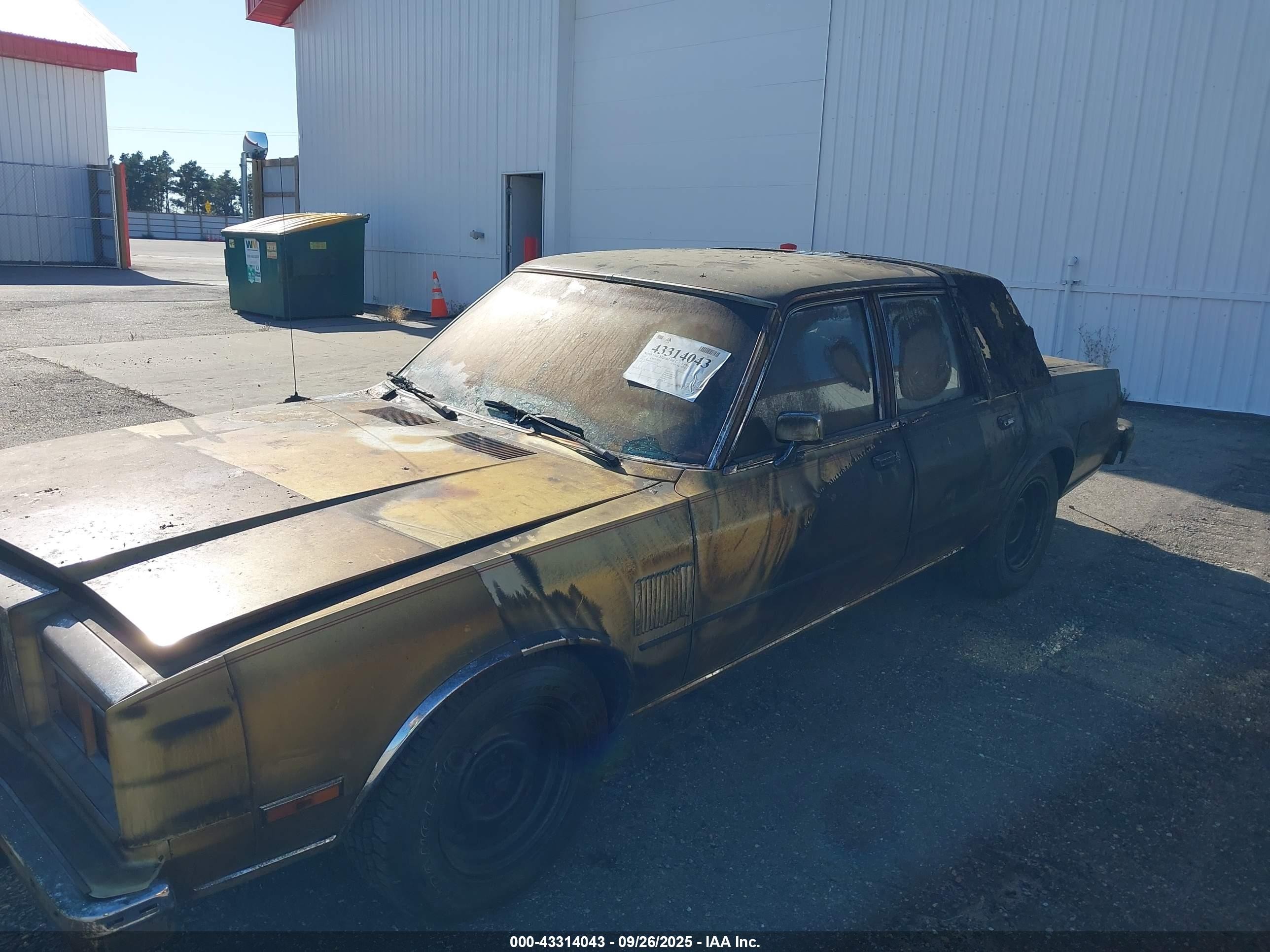 1987 Chrysler Fifth Avenue   Silver vin: 1C3BF66P1HX727136
