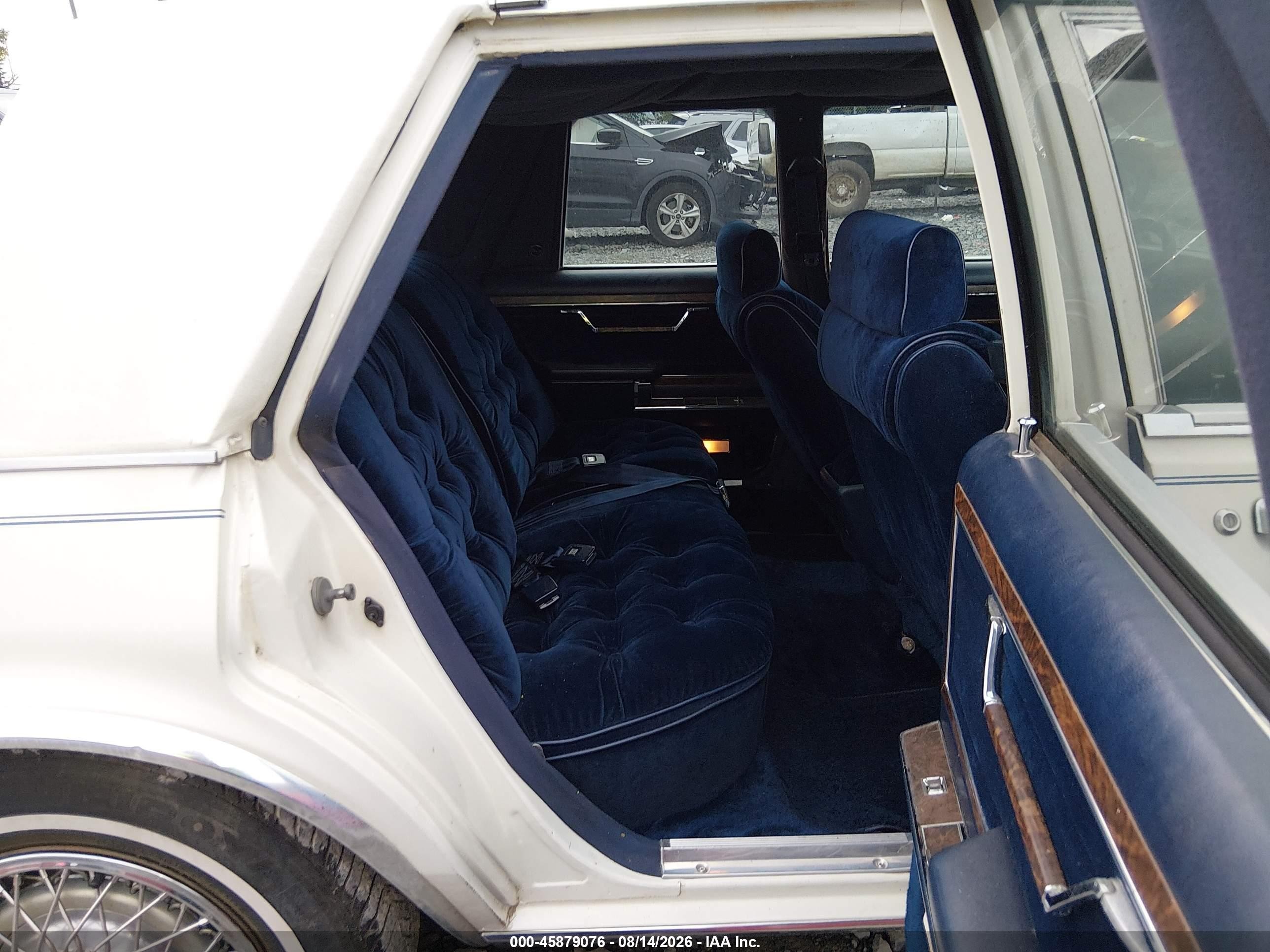 1986 Chrysler Fifth Avenue   White vin: 1C3BF66P3GX569171