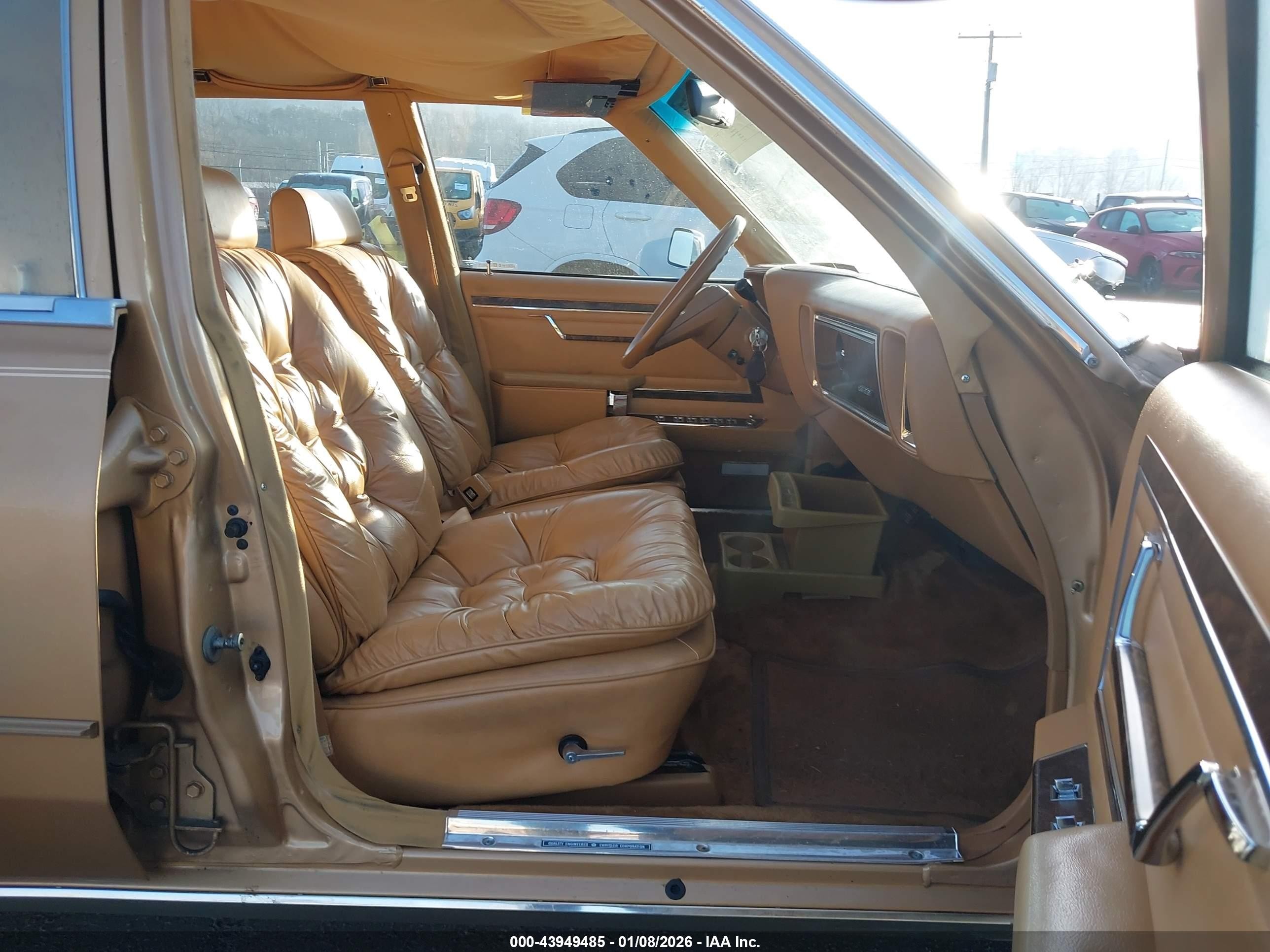 1985 Chrysler Fifth Avenue   Gold vin: 1C3BF66P4FX669004