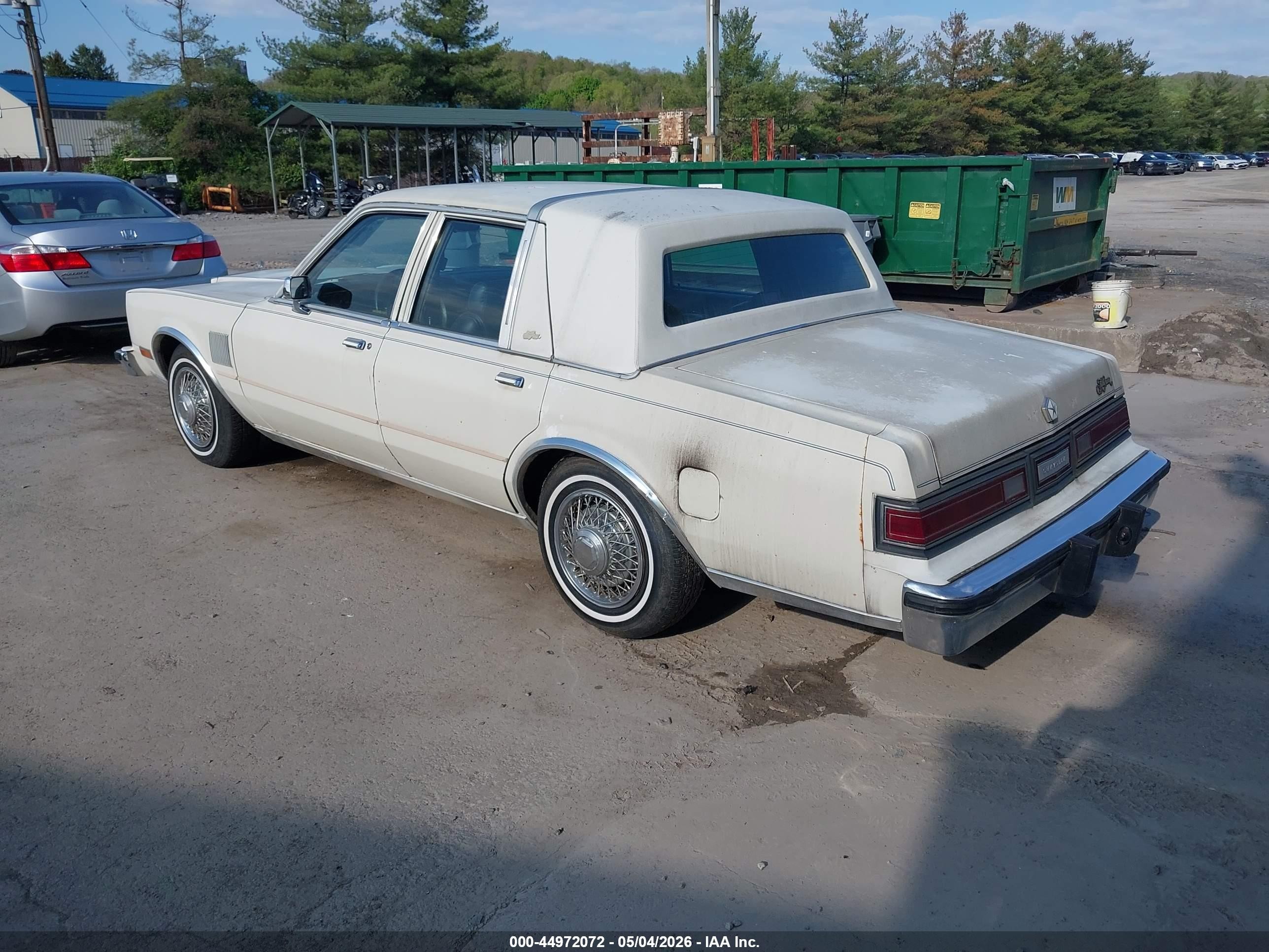 1985 Chrysler Fifth Avenue   White vin: 1C3BF66P8FX650097
