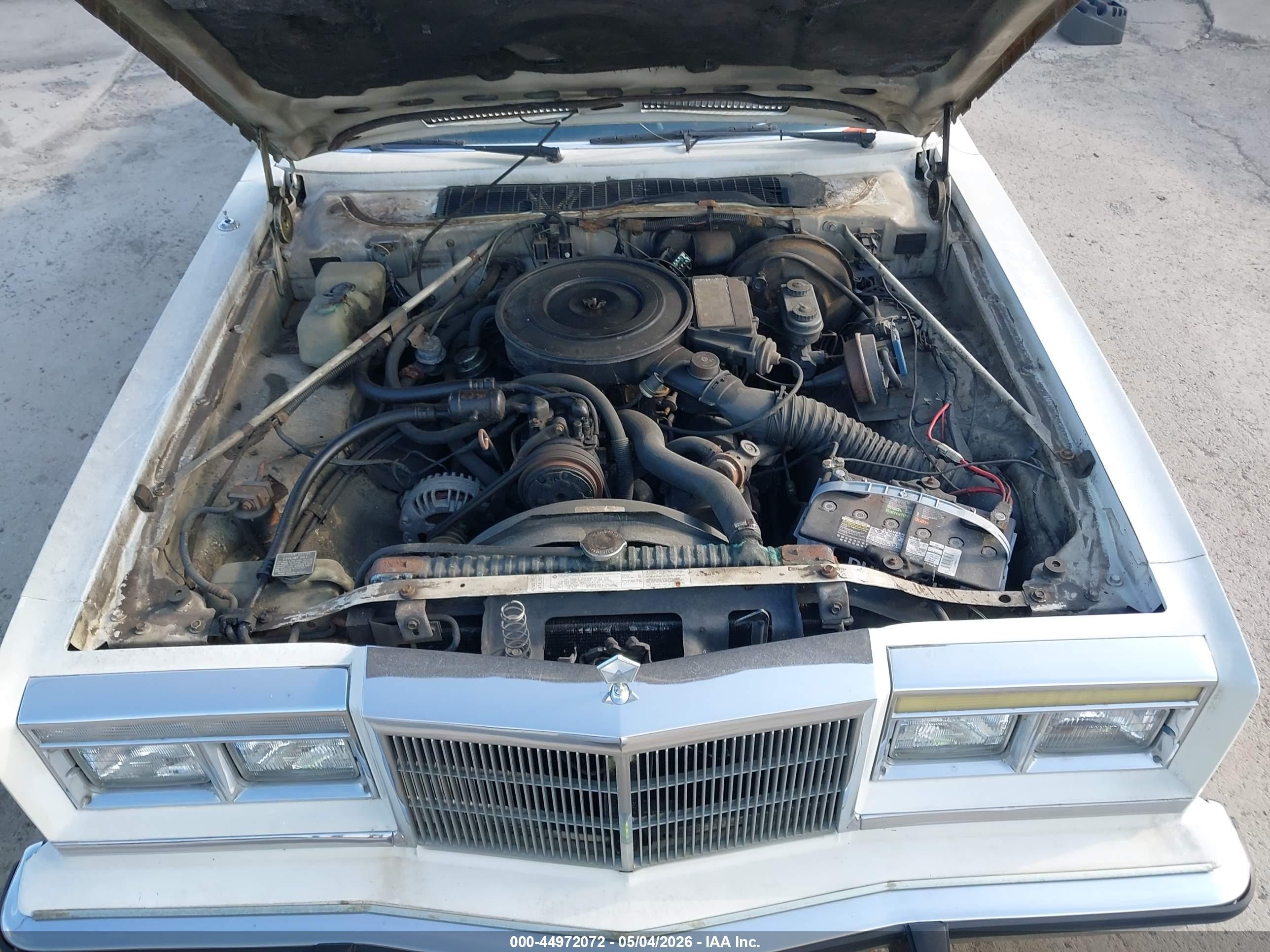 1985 Chrysler Fifth Avenue   White vin: 1C3BF66P8FX650097