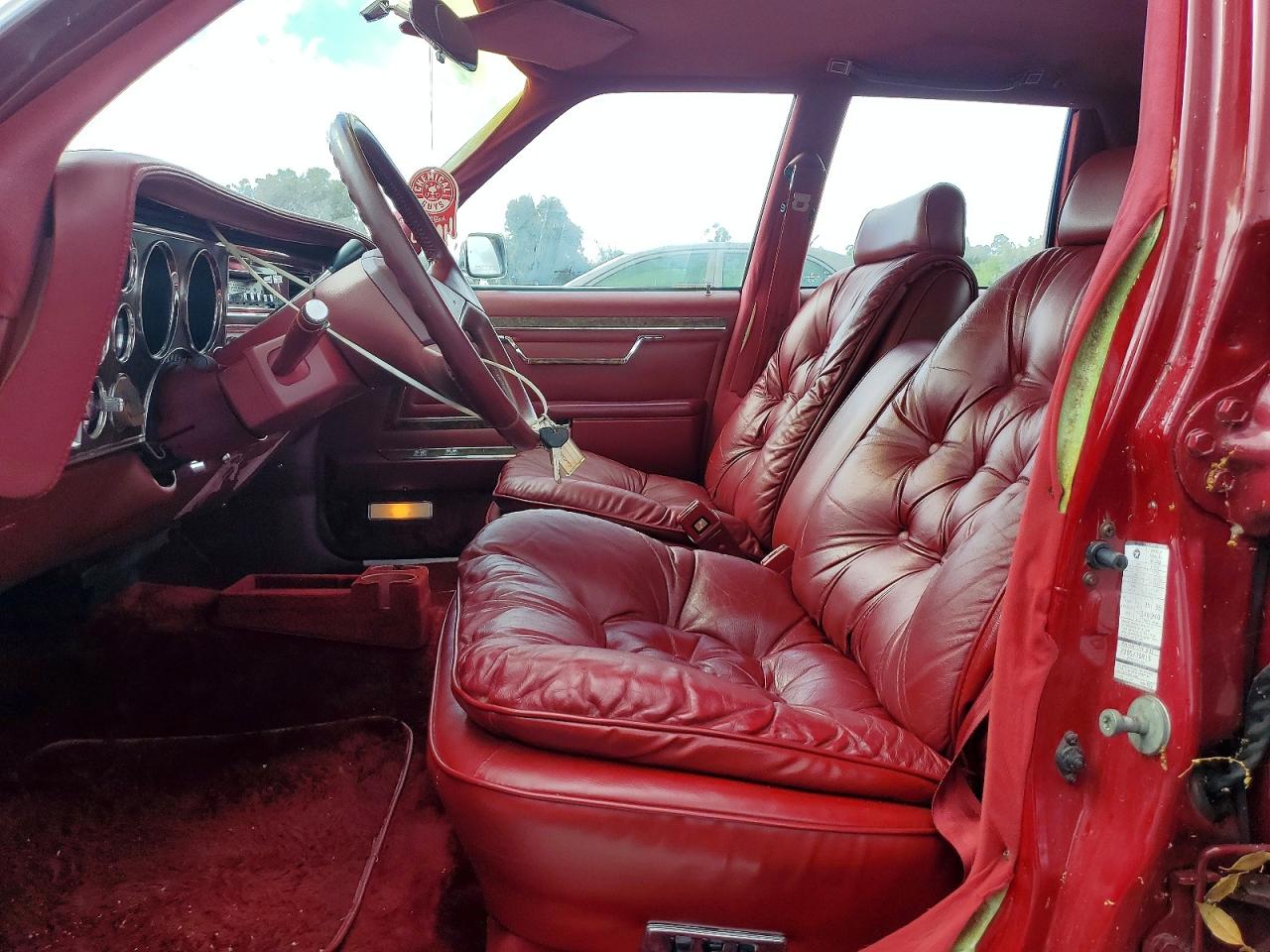 1987 Chrysler Fifth Avenue Red vin: 1C3BF66P8HX763728