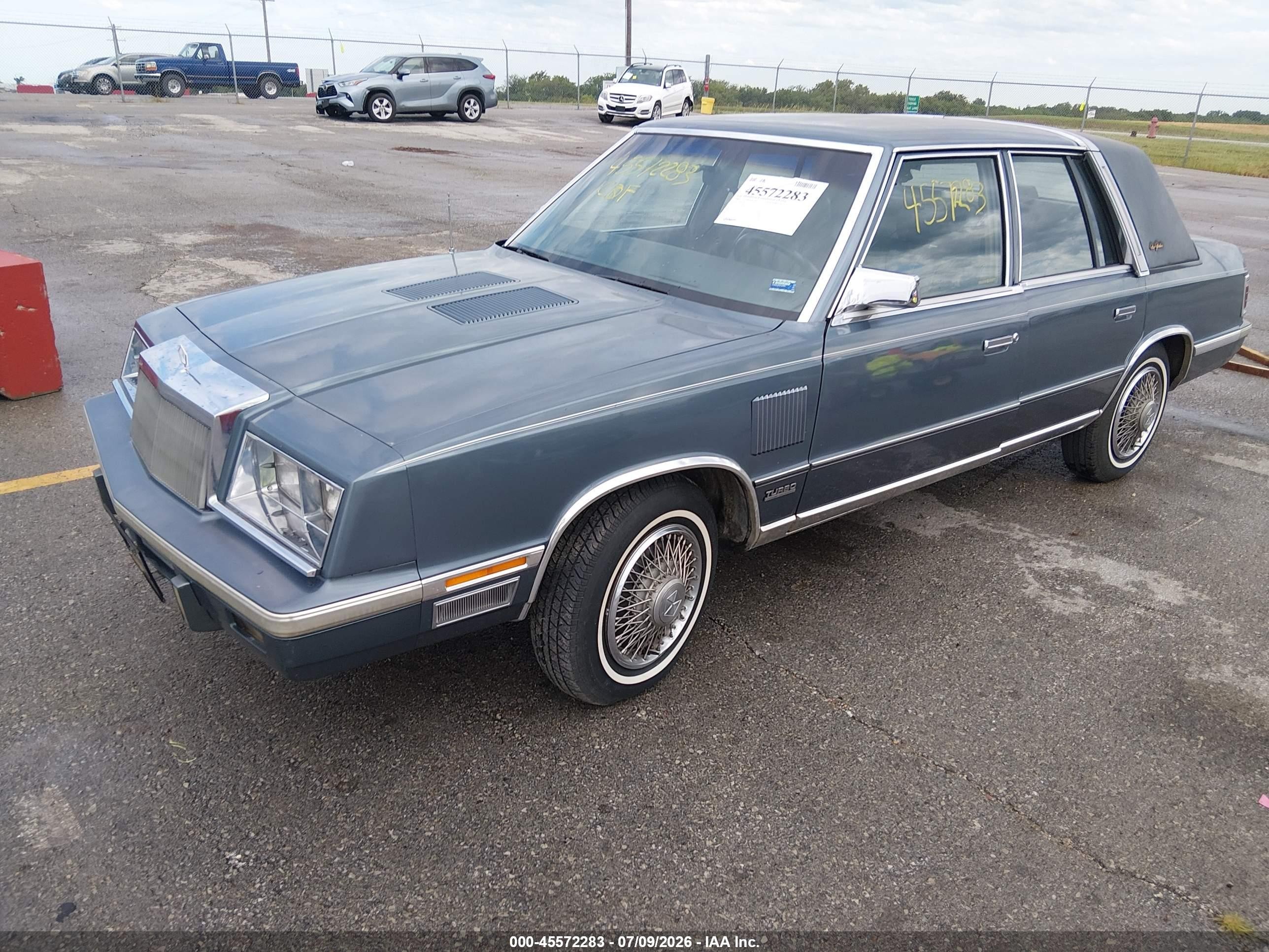 1986 Chrysler New Yorker Blue vin: 1C3BT56E5GC294329