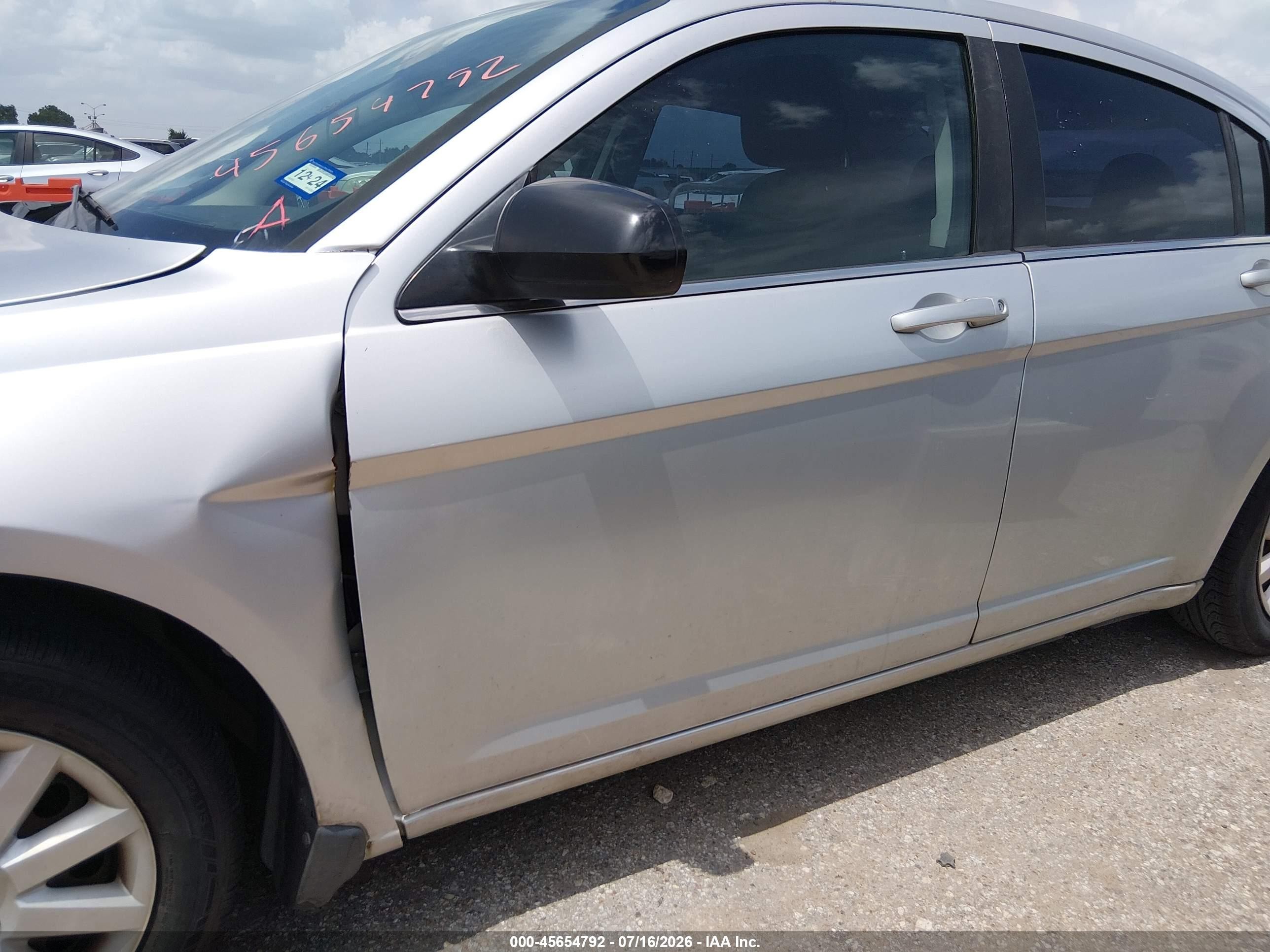 2010 Chrysler Sebring Touring Серебряный vin: 1C3CC4FB1AN183809