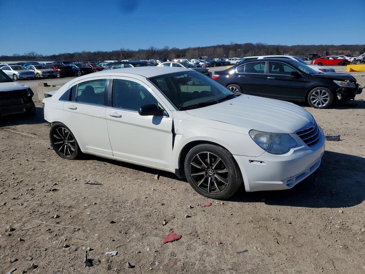 2010 Chrysler Sebring Touring White vin: 1C3CC4FB3AN217748