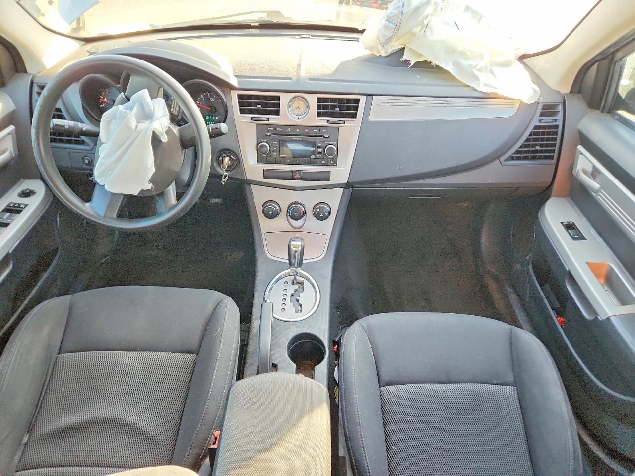 2010 Chrysler Sebring Touring Silver vin: 1C3CC4FB4AN213630