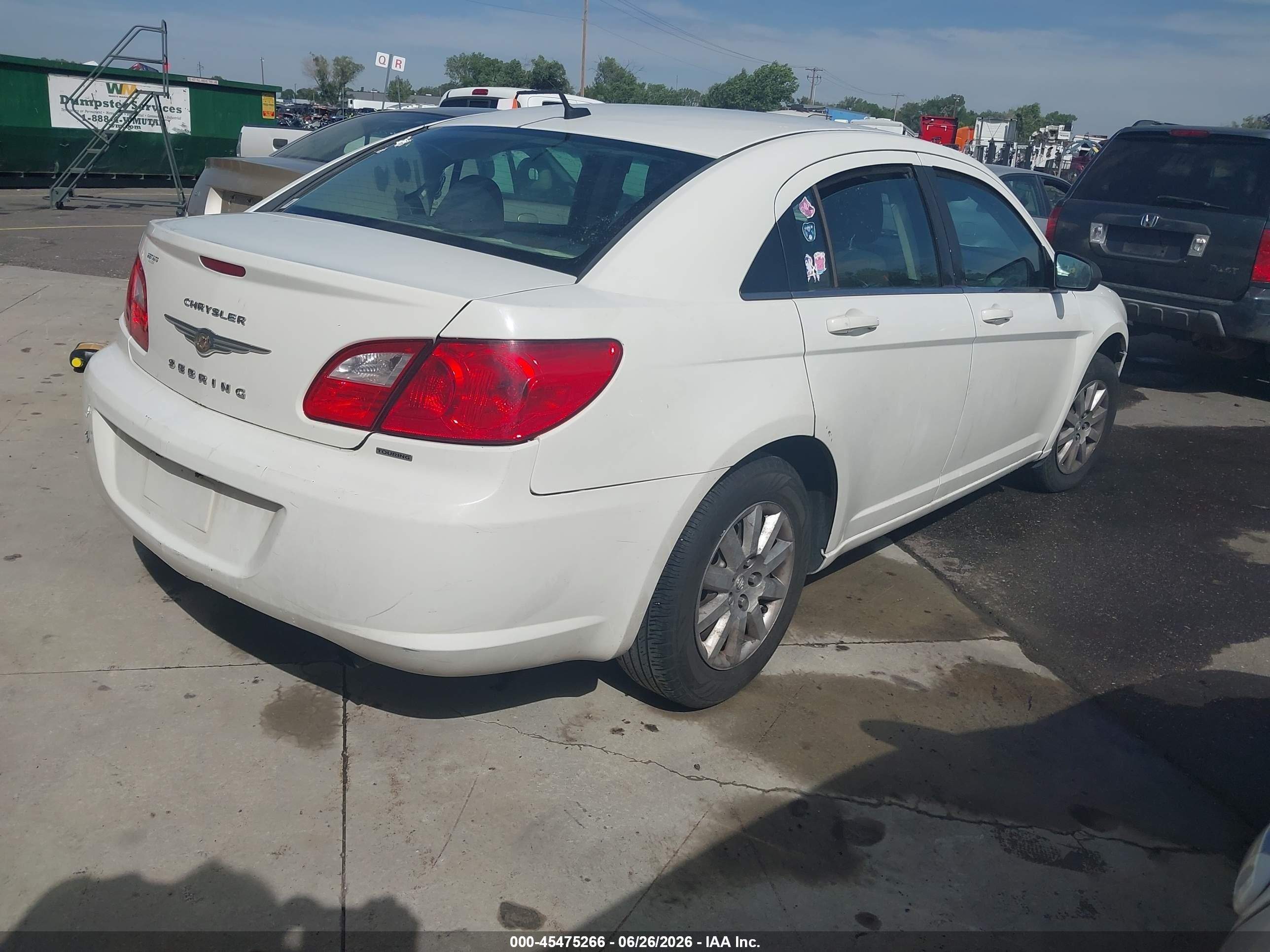 2010 Chrysler Sebring Touring White vin: 1C3CC4FB7AN137935