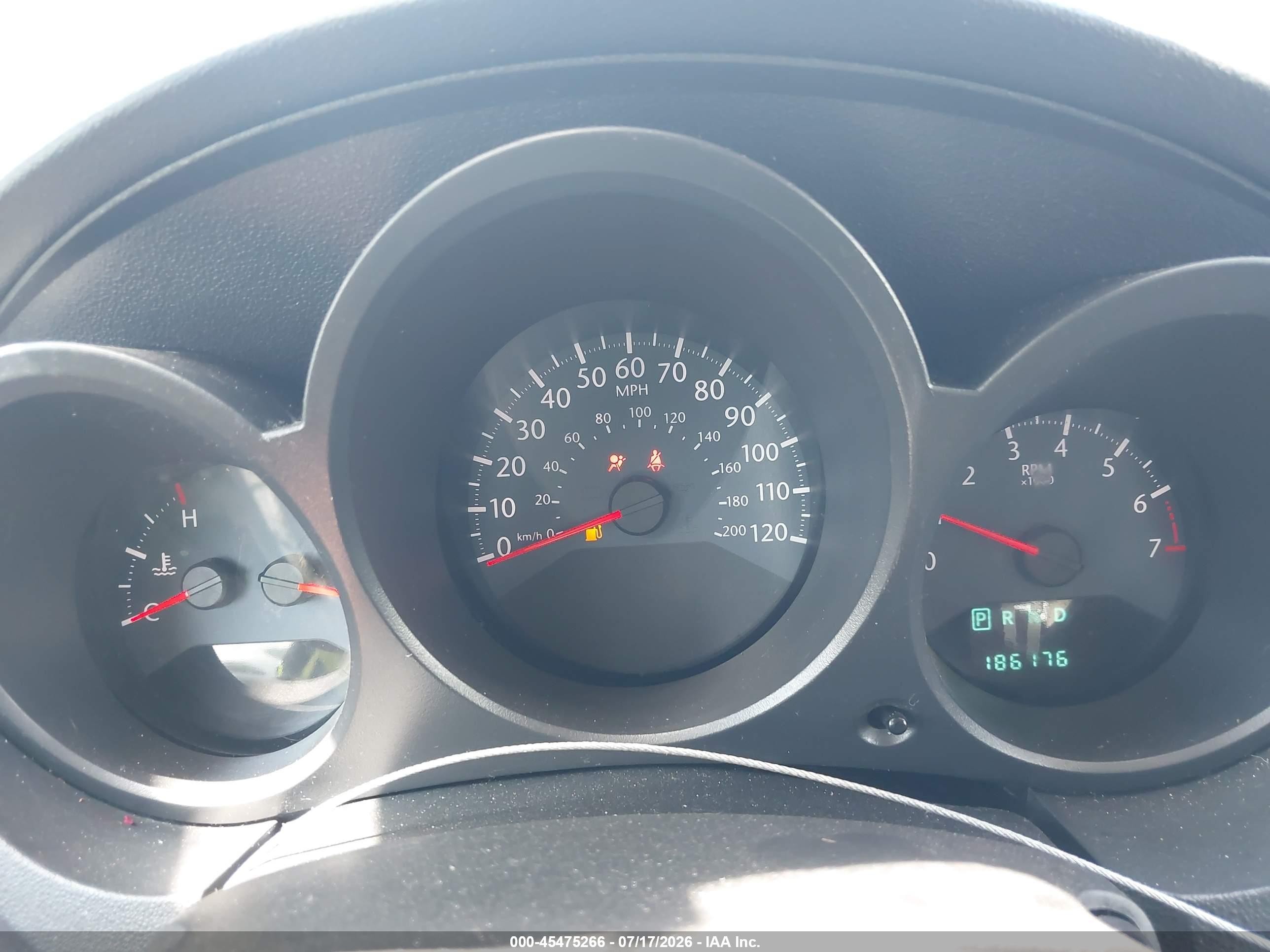 2010 Chrysler Sebring Touring White vin: 1C3CC4FB7AN137935