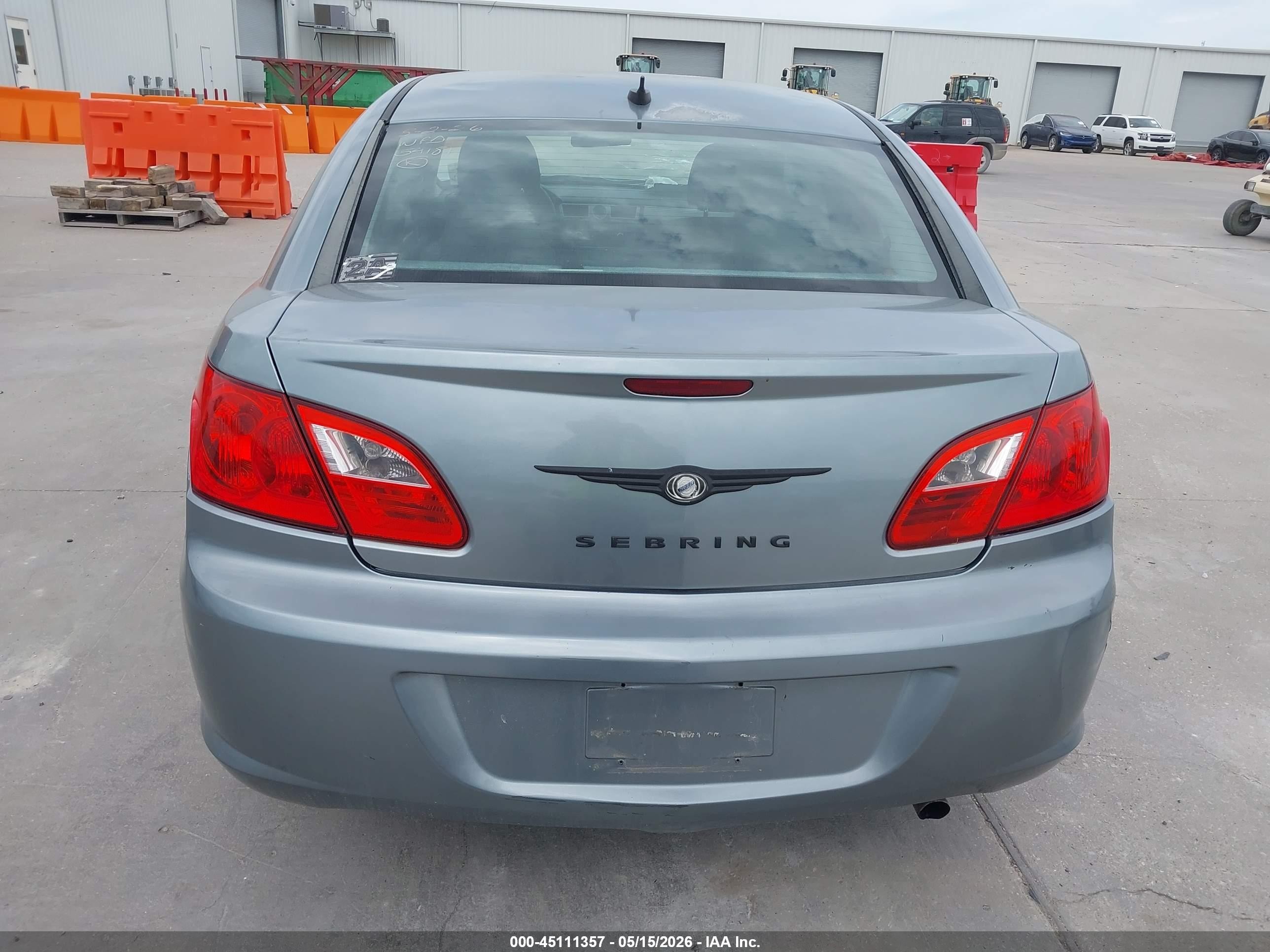 2010 Chrysler Sebring Touring Green vin: 1C3CC4FB8AN210519