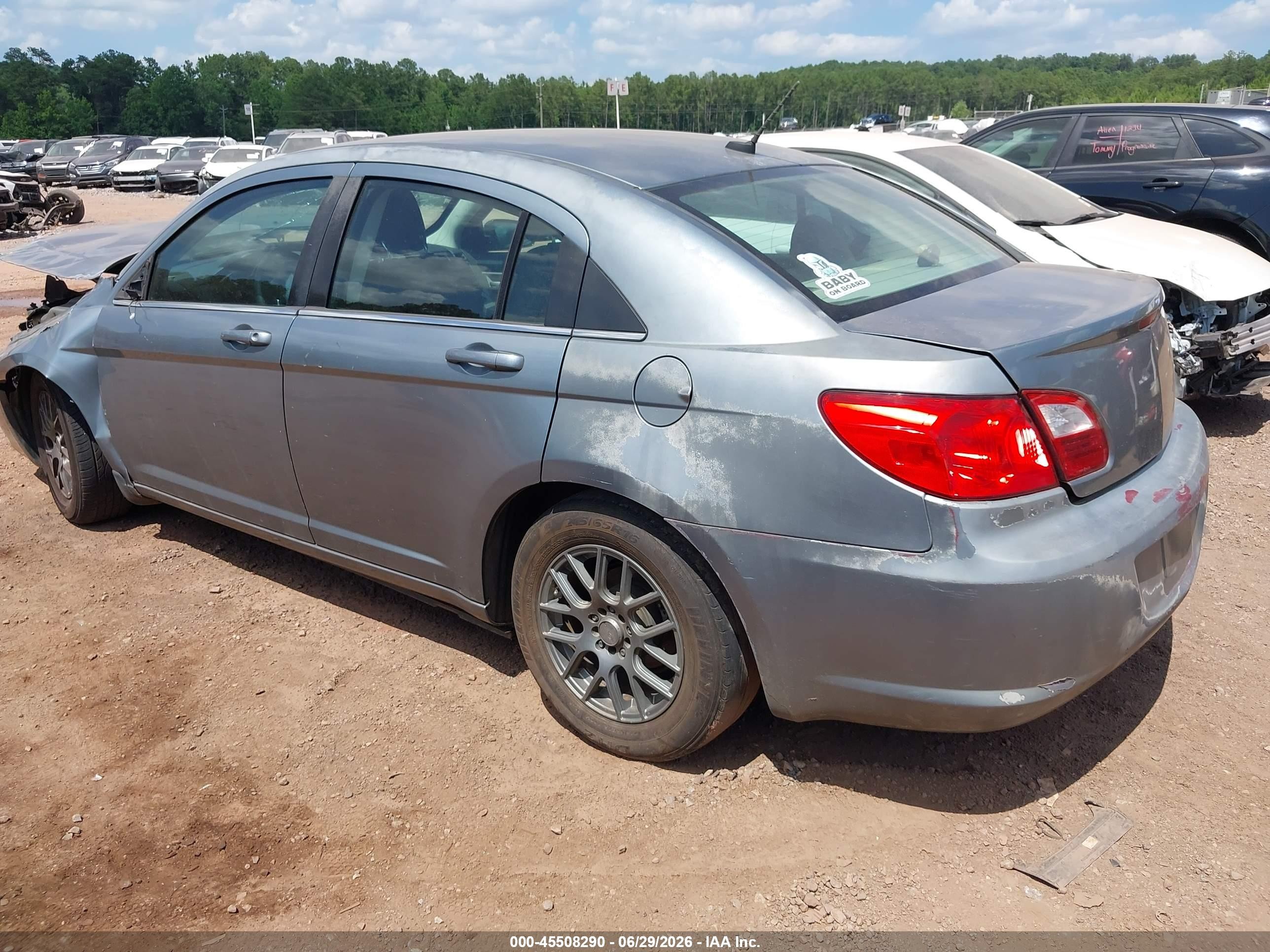 2010 Chrysler Sebring Touring Gray vin: 1C3CC4FBXAN140263