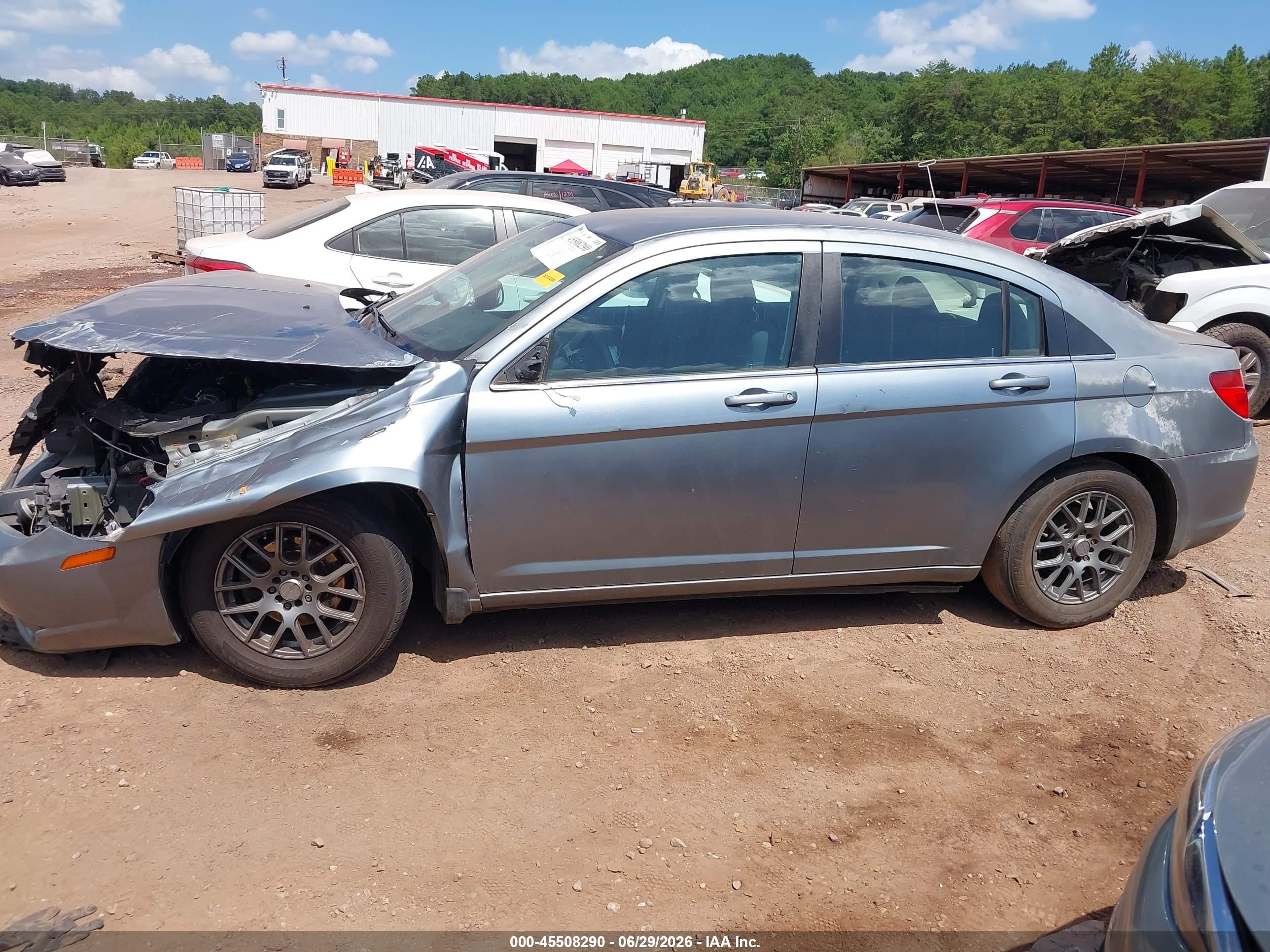 2010 Chrysler Sebring Touring Gray vin: 1C3CC4FBXAN140263