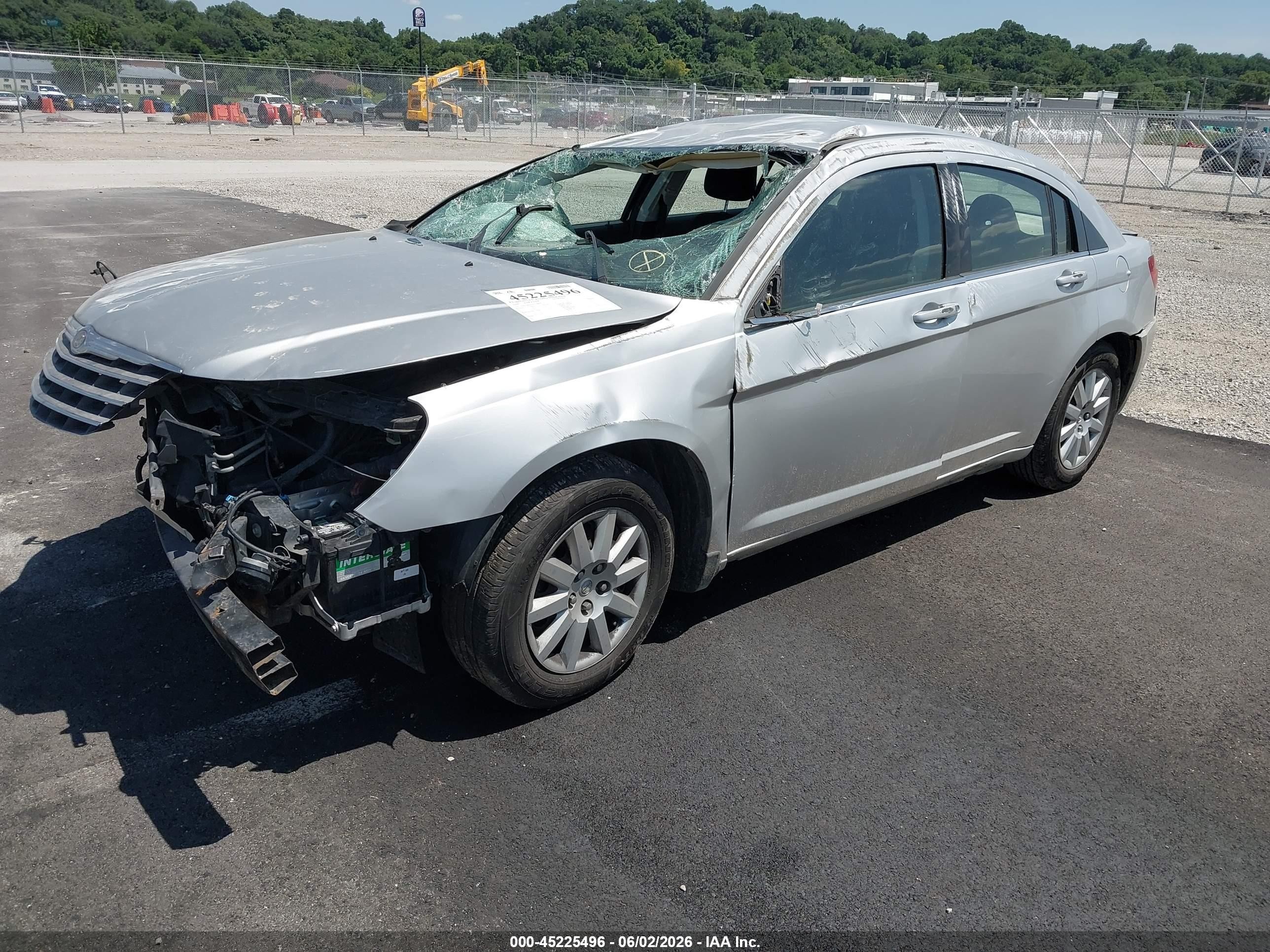 2010 Chrysler Sebring Touring Silver vin: 1C3CC4FBXAN170864