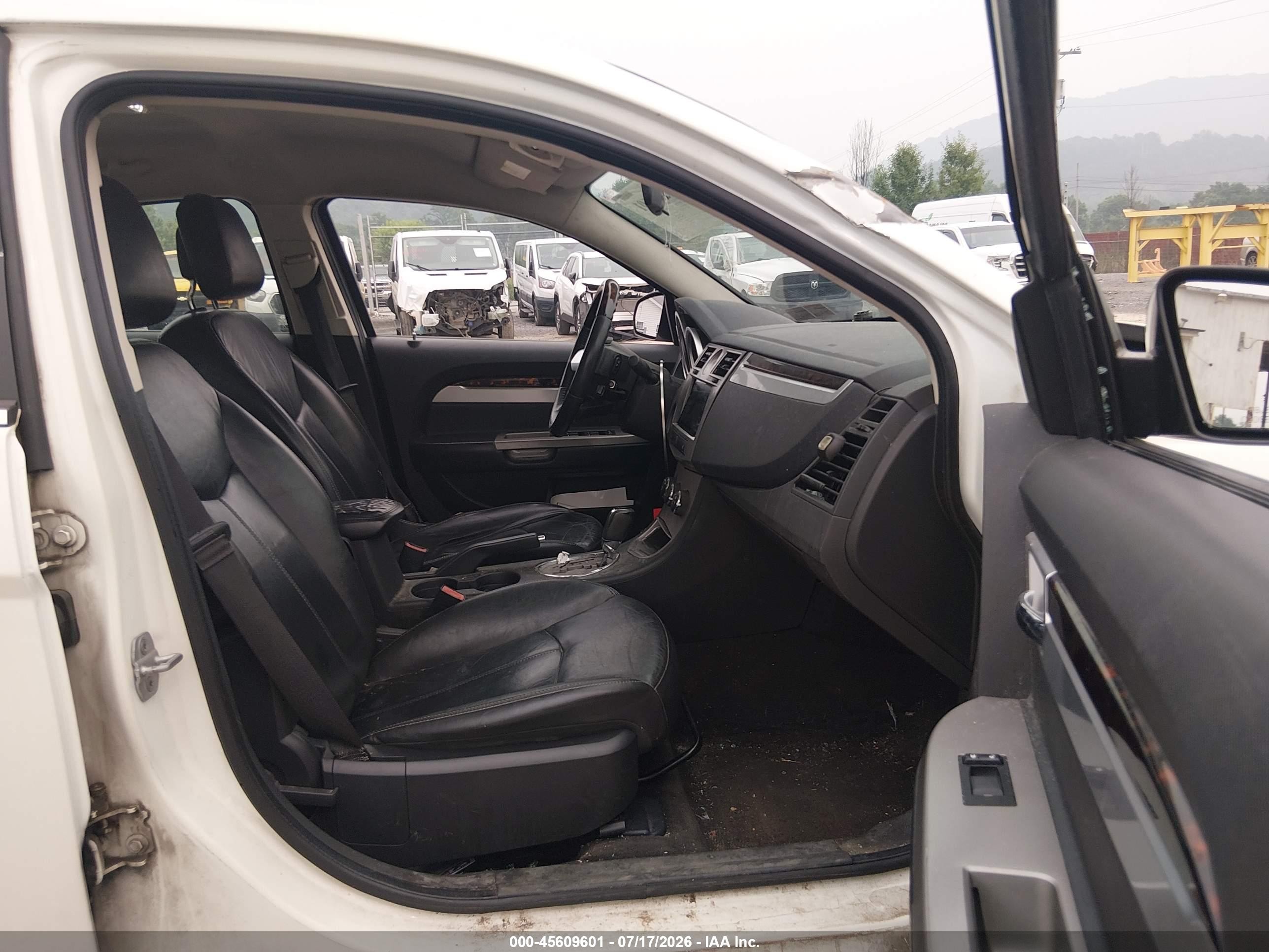 2010 Chrysler Sebring Limited Белый vin: 1C3CC5FB4AN162927