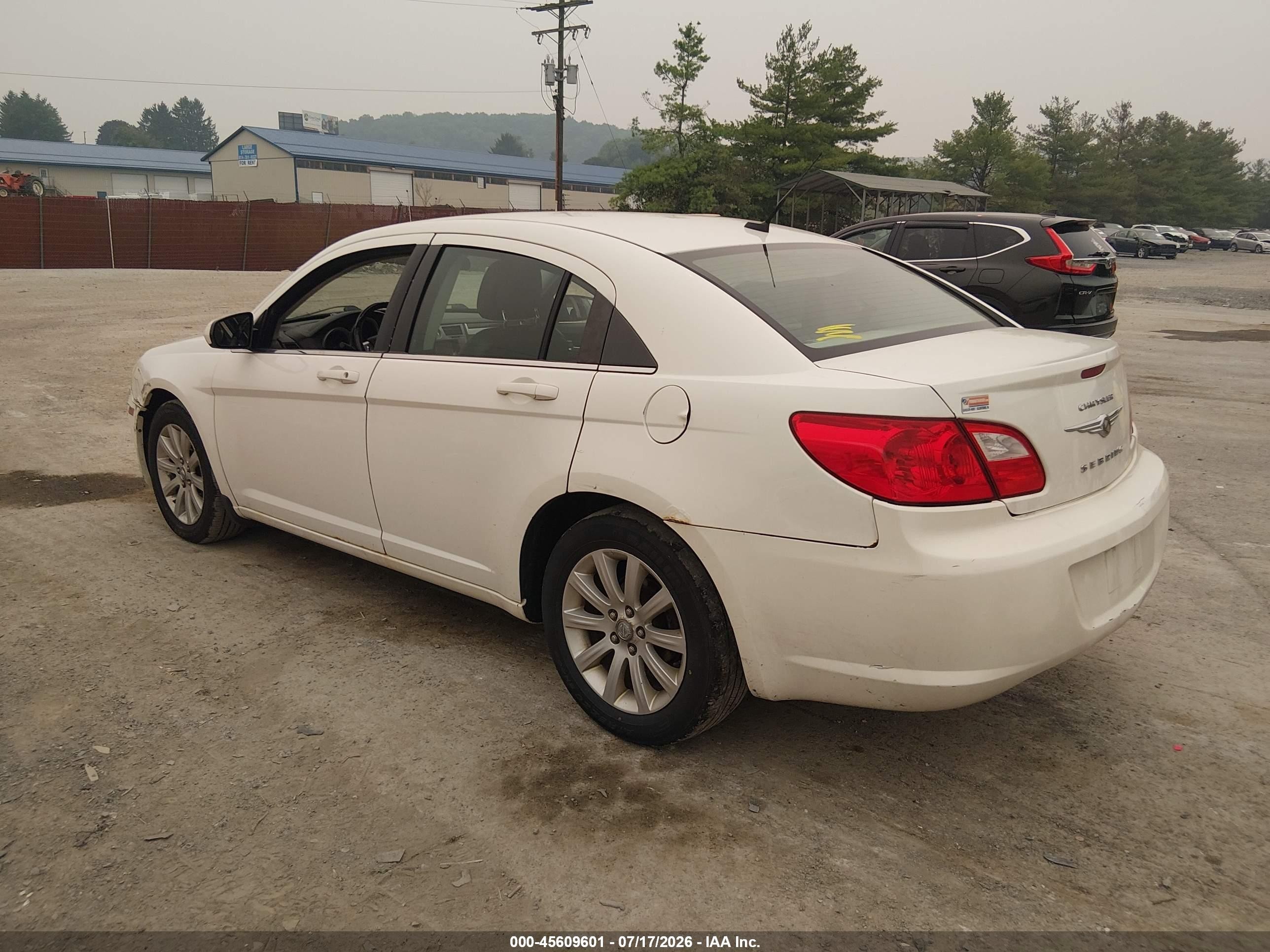 2010 Chrysler Sebring Limited Белый vin: 1C3CC5FB4AN162927