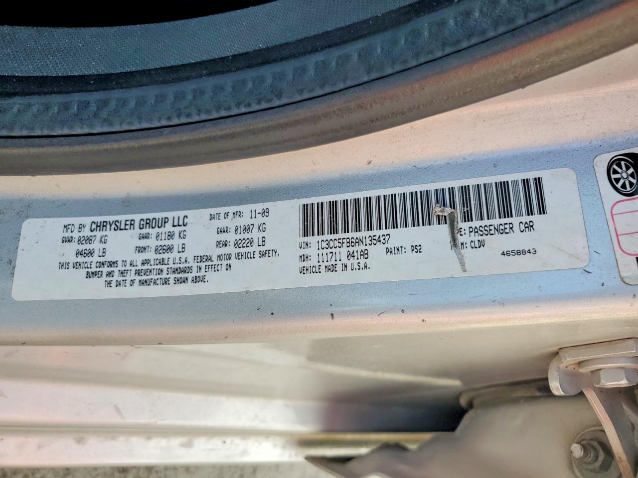 2010 Chrysler Sebring Limited Silver vin: 1C3CC5FB6AN135437