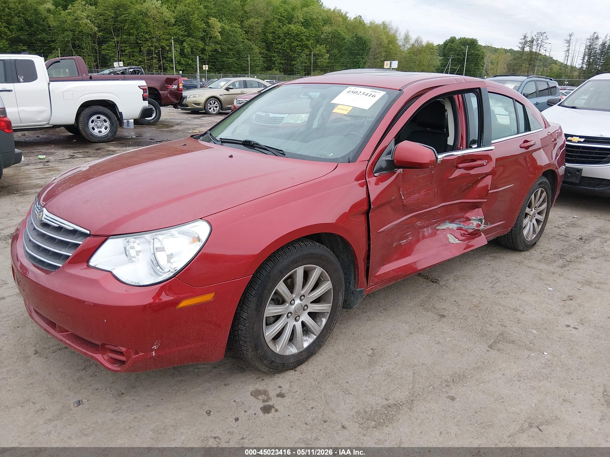 2010 Chrysler Sebring Limited Red vin: 1C3CC5FB9AN166360