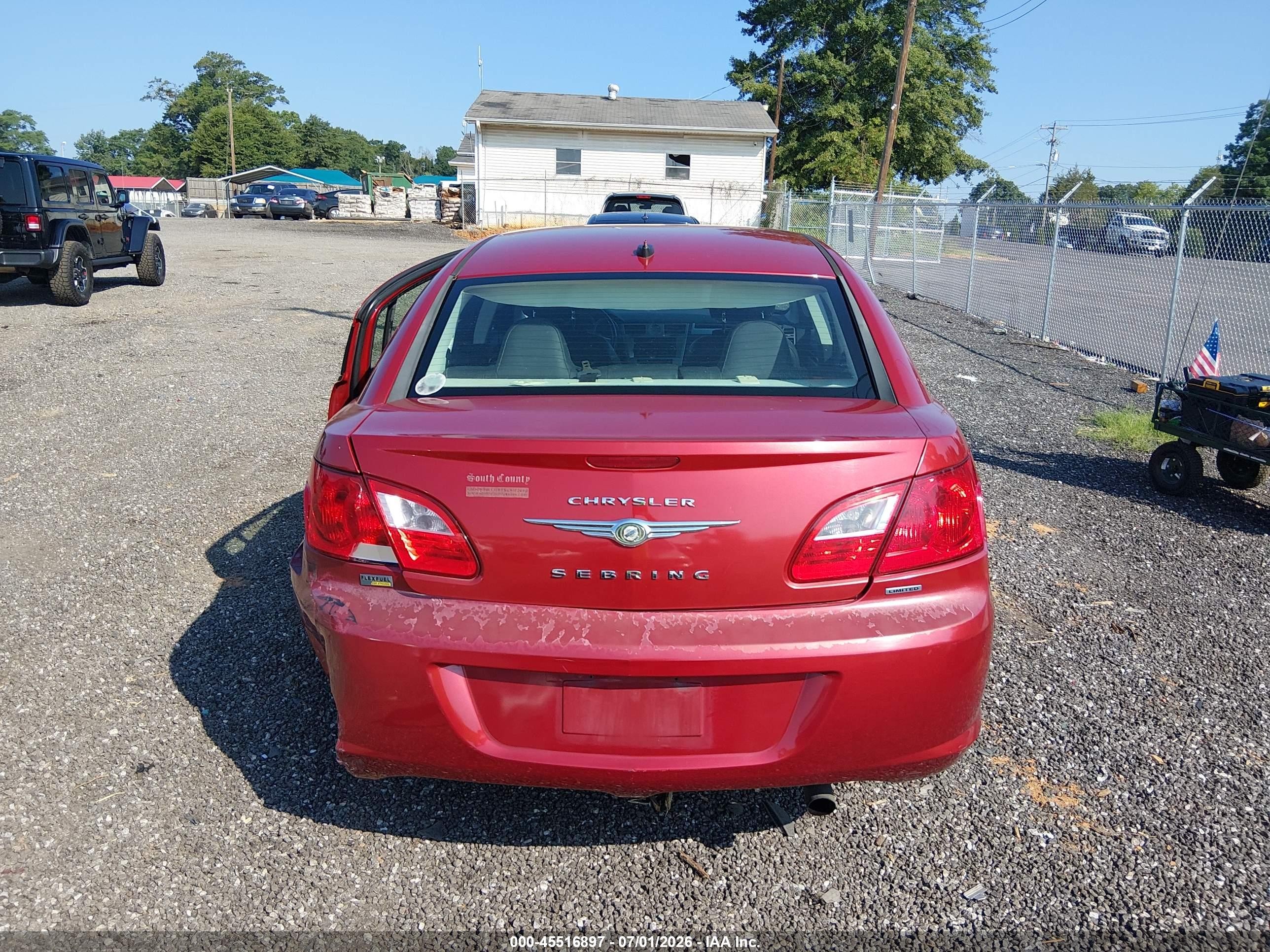 2010 Chrysler Sebring Limited Red vin: 1C3CC5FD3AN134702